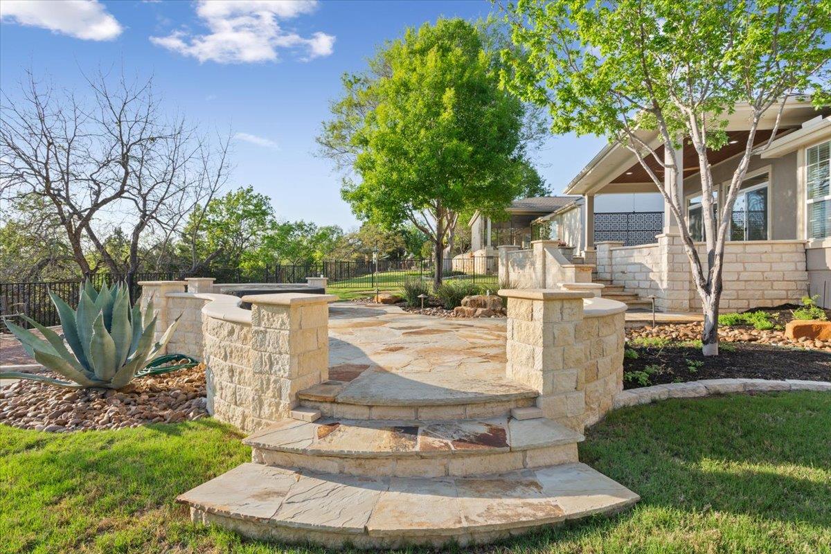201 McKinney Falls Ln, Georgetown, TX 78633