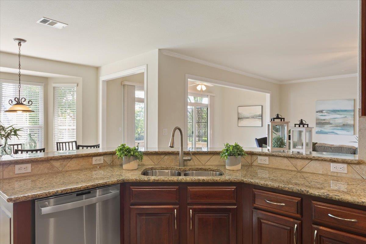 201 McKinney Falls Ln, Georgetown, TX 78633