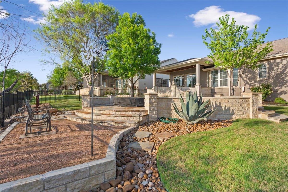 201 McKinney Falls Ln, Georgetown, TX 78633