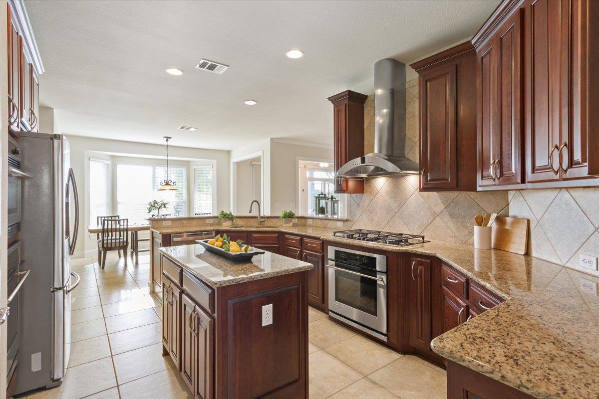 201 McKinney Falls Ln, Georgetown, TX 78633