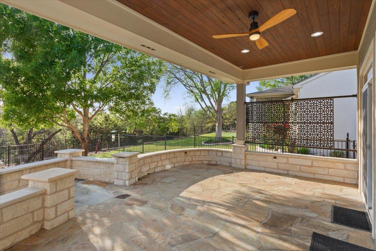 201 McKinney Falls Ln, Georgetown, TX 78633