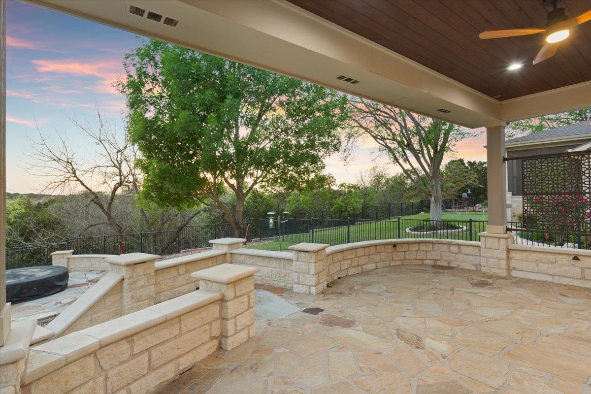 201 McKinney Falls Ln, Georgetown, TX 78633