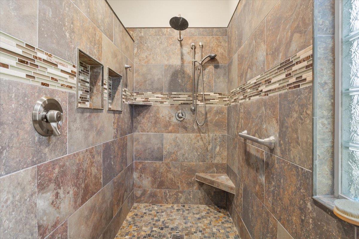 201 McKinney Falls Ln, Georgetown, TX 78633