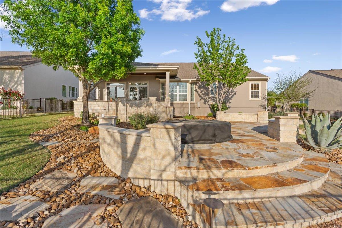 201 McKinney Falls Ln, Georgetown, TX 78633