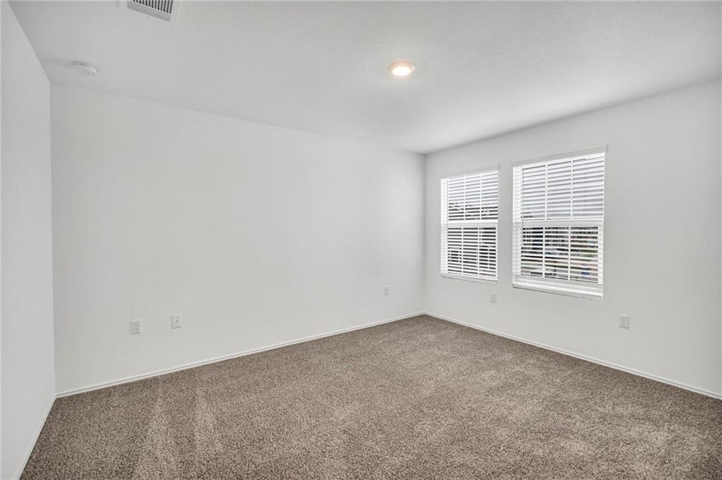 7236 Dancing Wind Ln, Del Valle, TX 78617