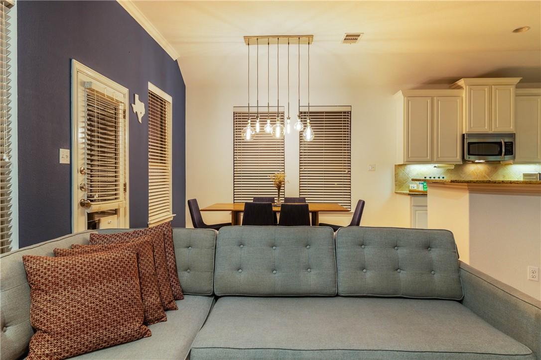 2808 Canyon Valley Run, Pflugerville, TX 78660