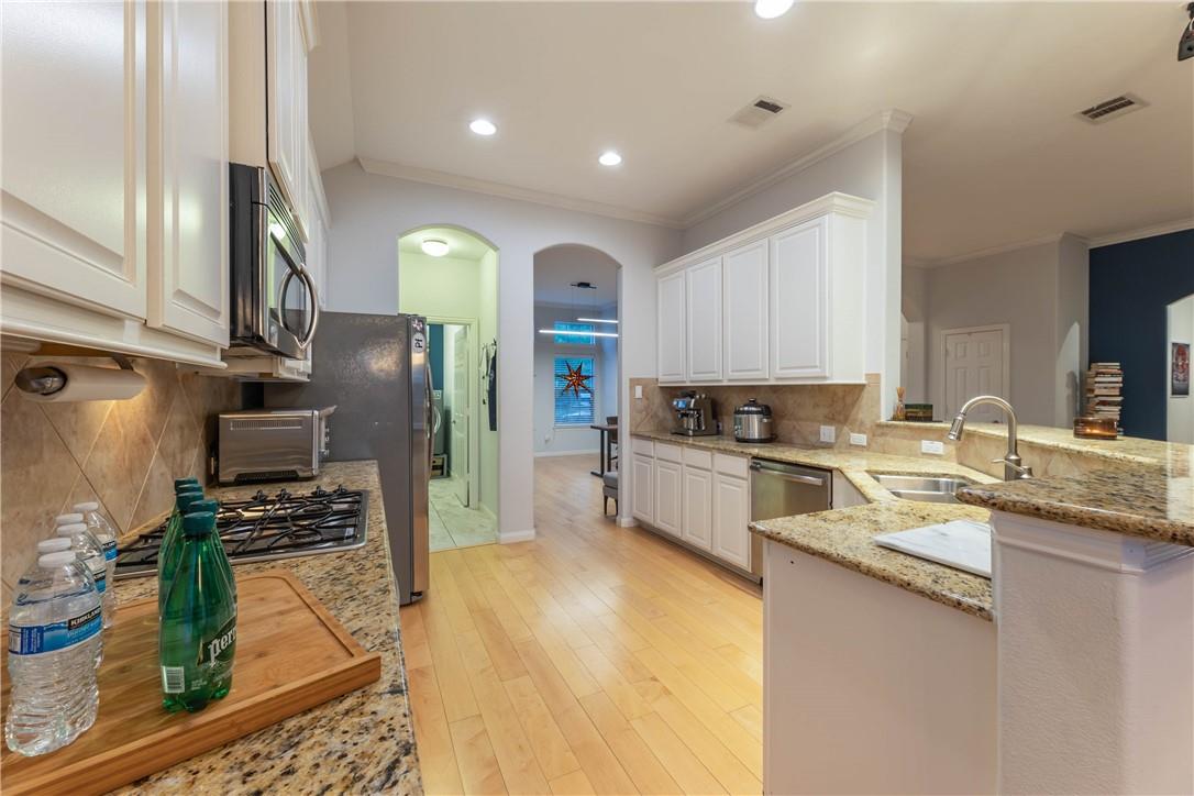 2808 Canyon Valley Run, Pflugerville, TX 78660