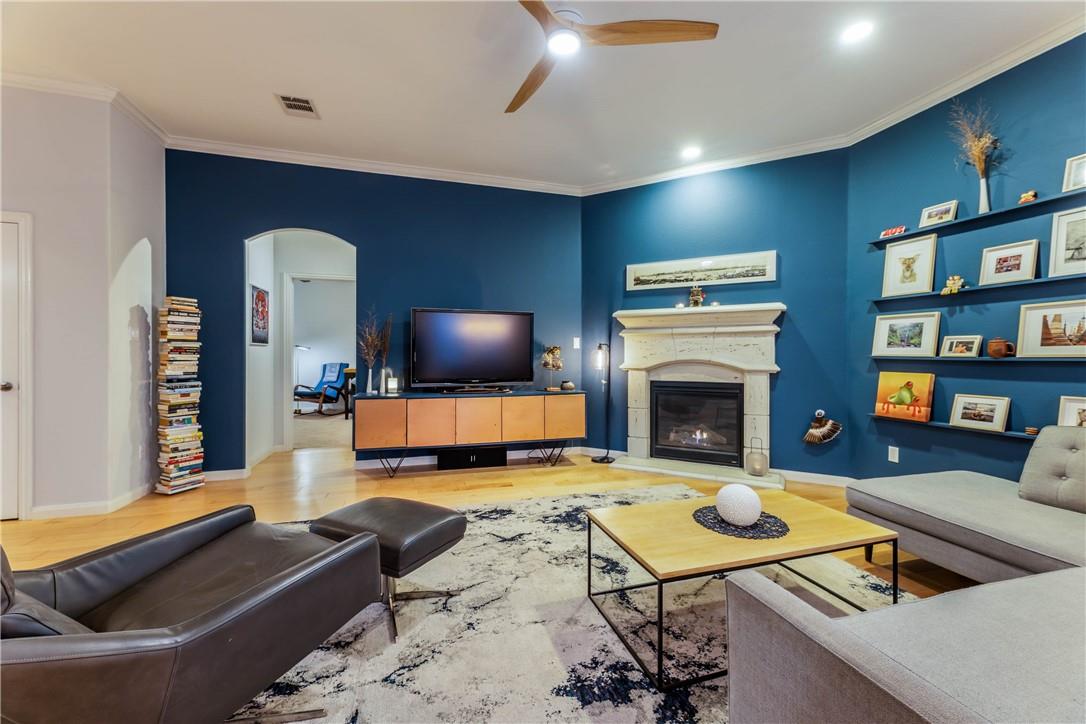 2808 Canyon Valley Run, Pflugerville, TX 78660