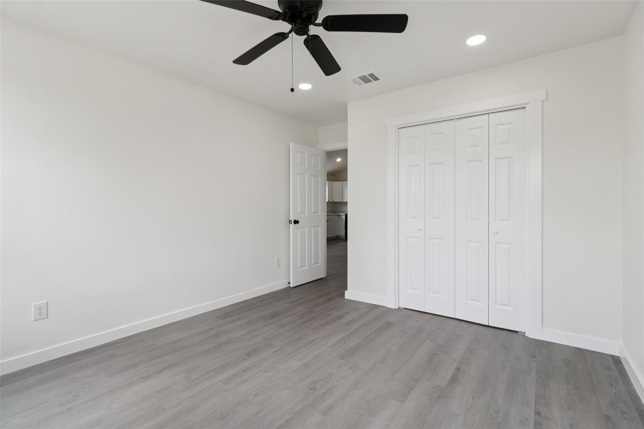 1087 Schubert Ln # D, Kyle, TX 78640