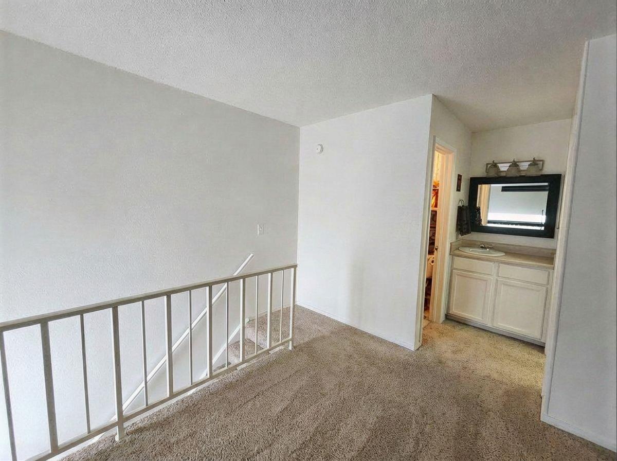 701 W 25th St, Austin, TX 78705