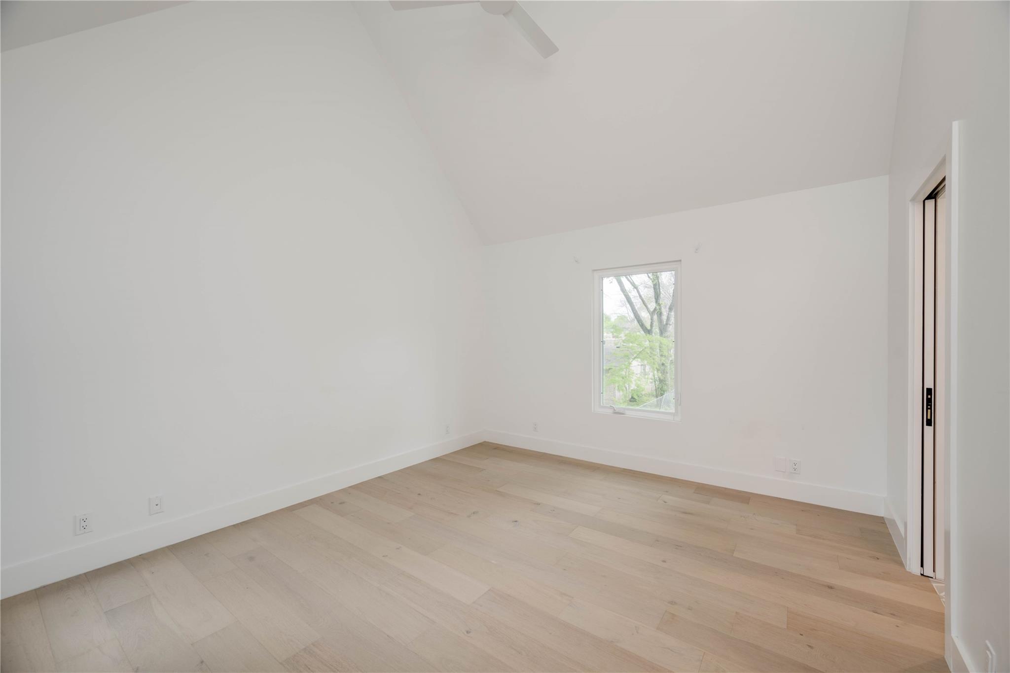 1206 Justin Ln # A, Austin, TX 78757