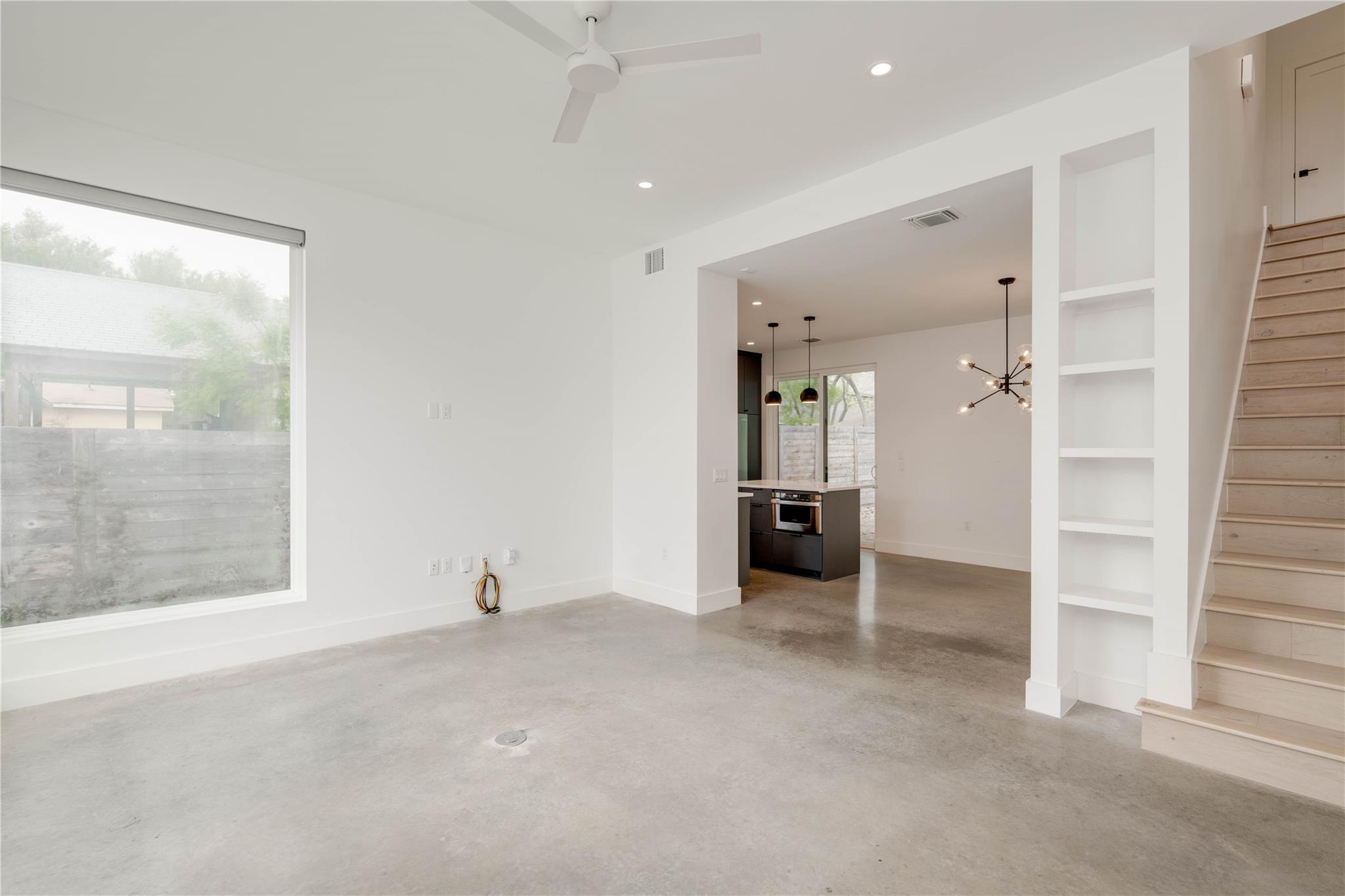 1206 Justin Ln # A, Austin, TX 78757