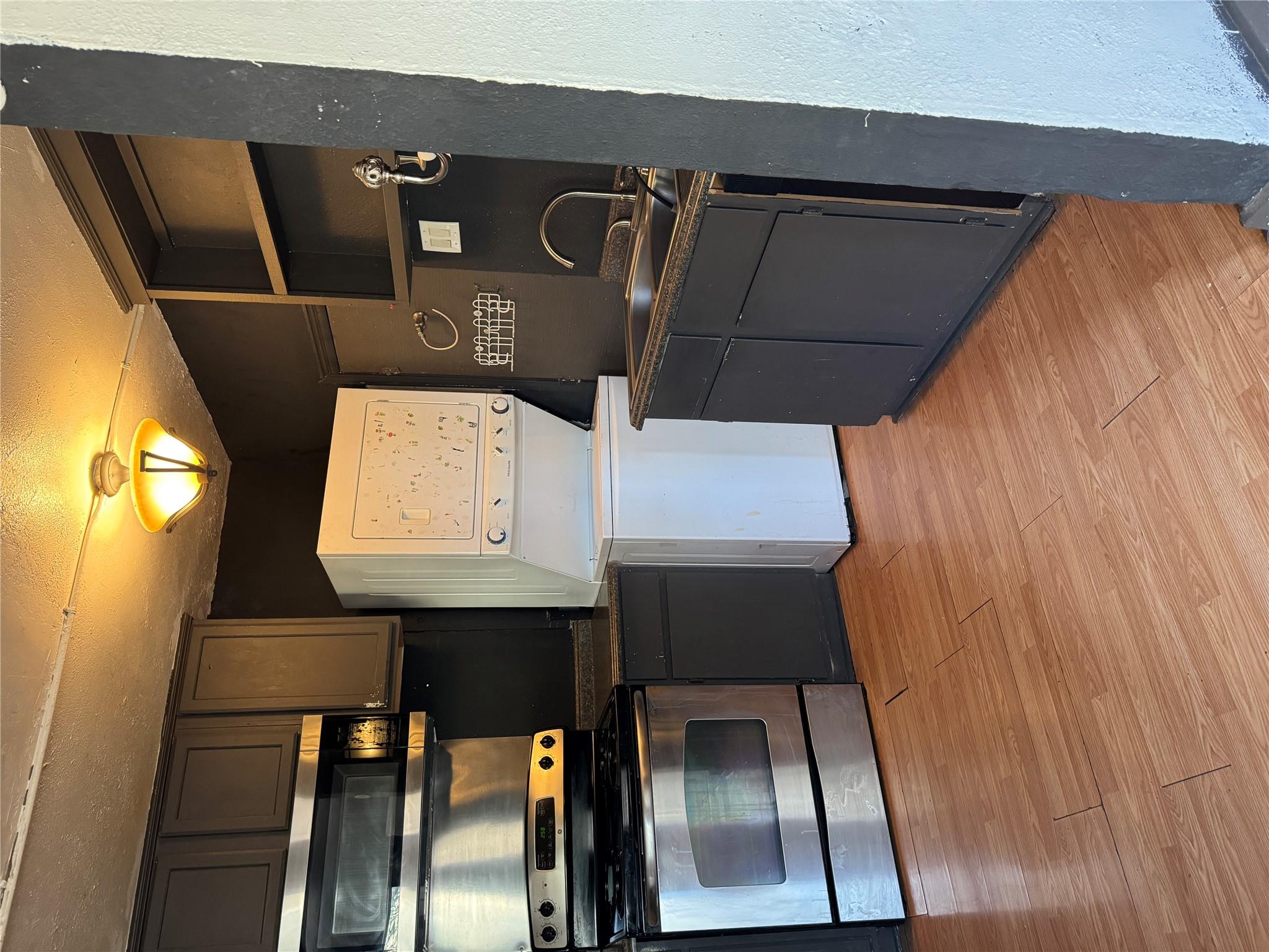 704 Franklin Blvd # B, Austin, TX 78751