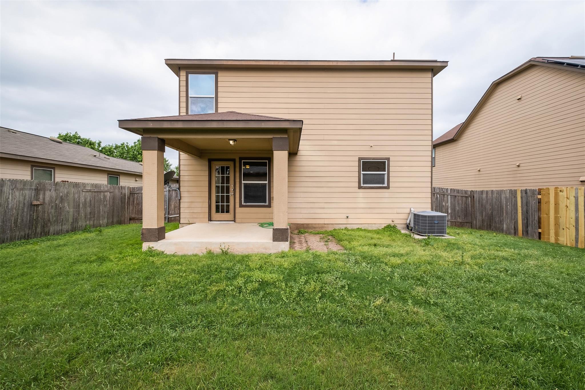 8913 Winter Haven Rd, Austin, TX 78747