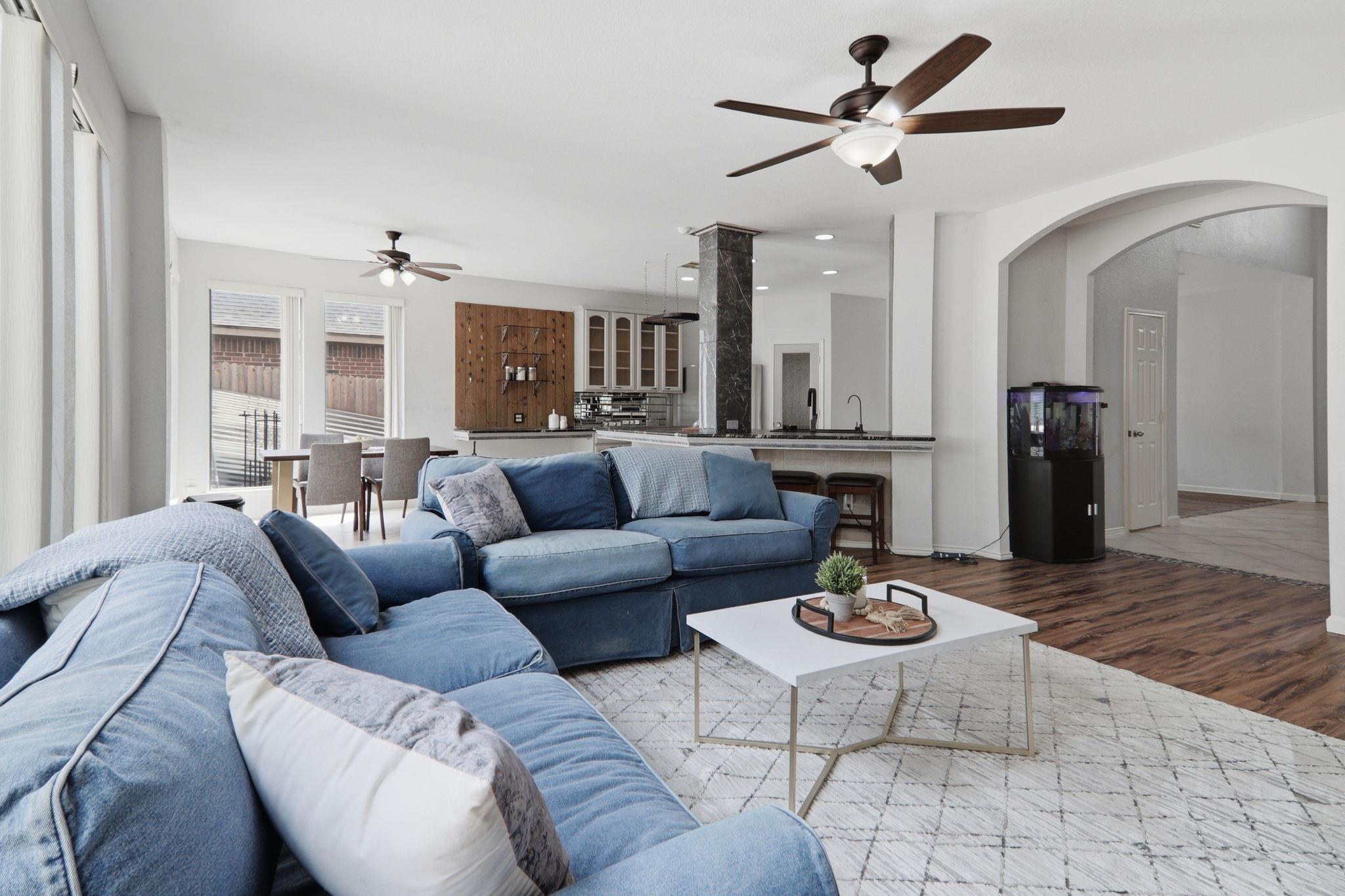 500 Red Hawk Dr, Leander, TX 78641