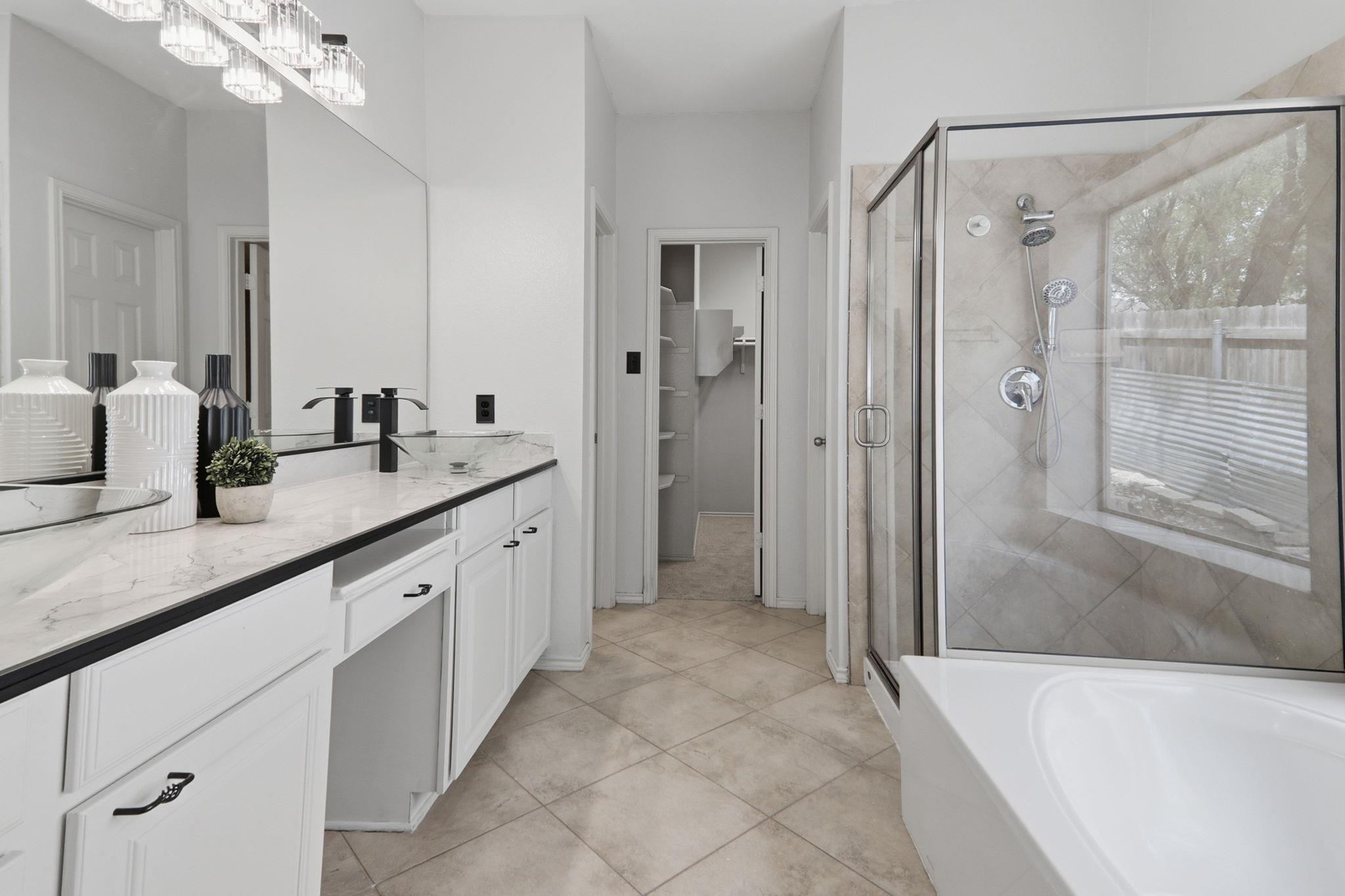 500 Red Hawk Dr, Leander, TX 78641