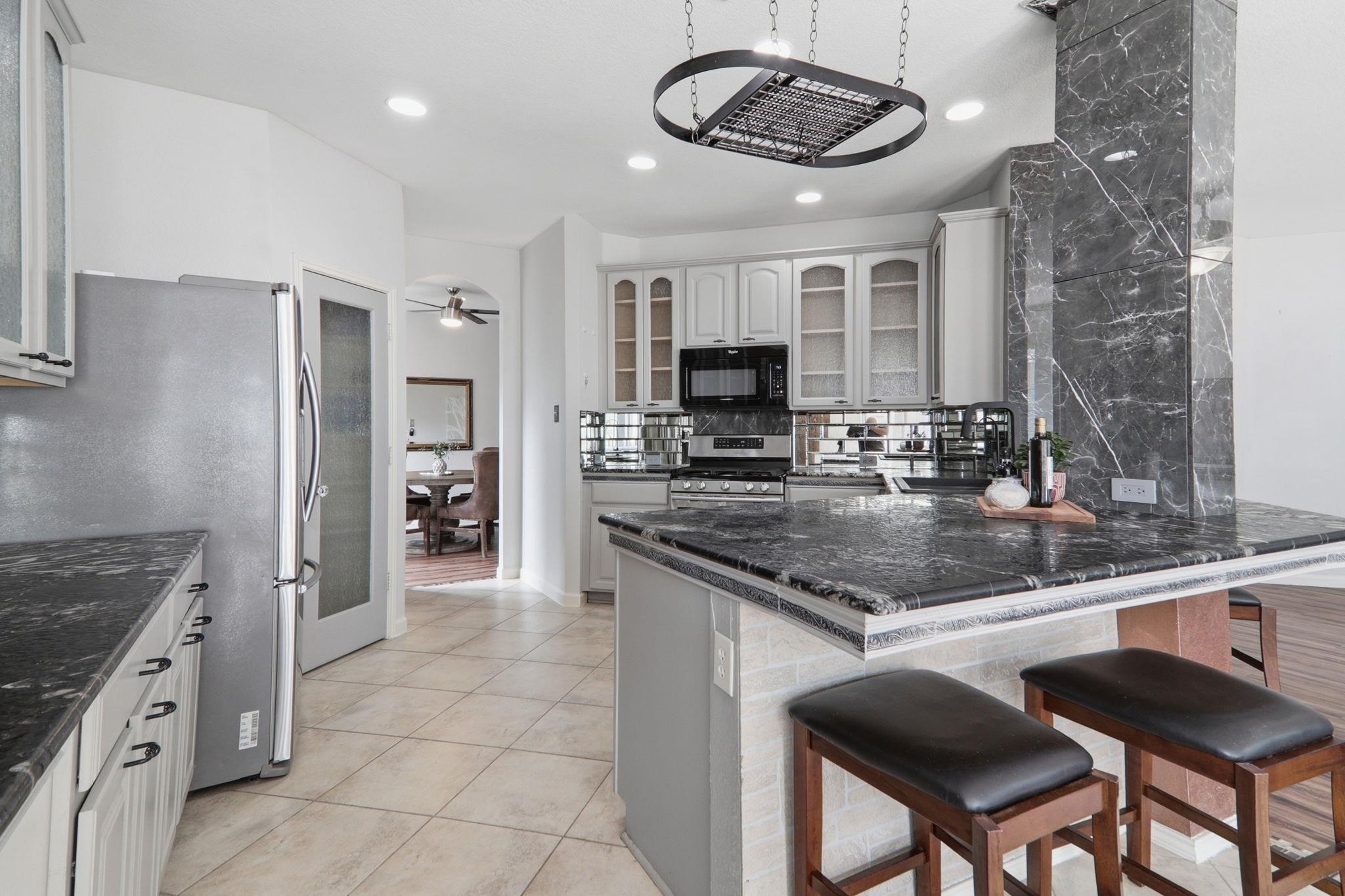 500 Red Hawk Dr, Leander, TX 78641