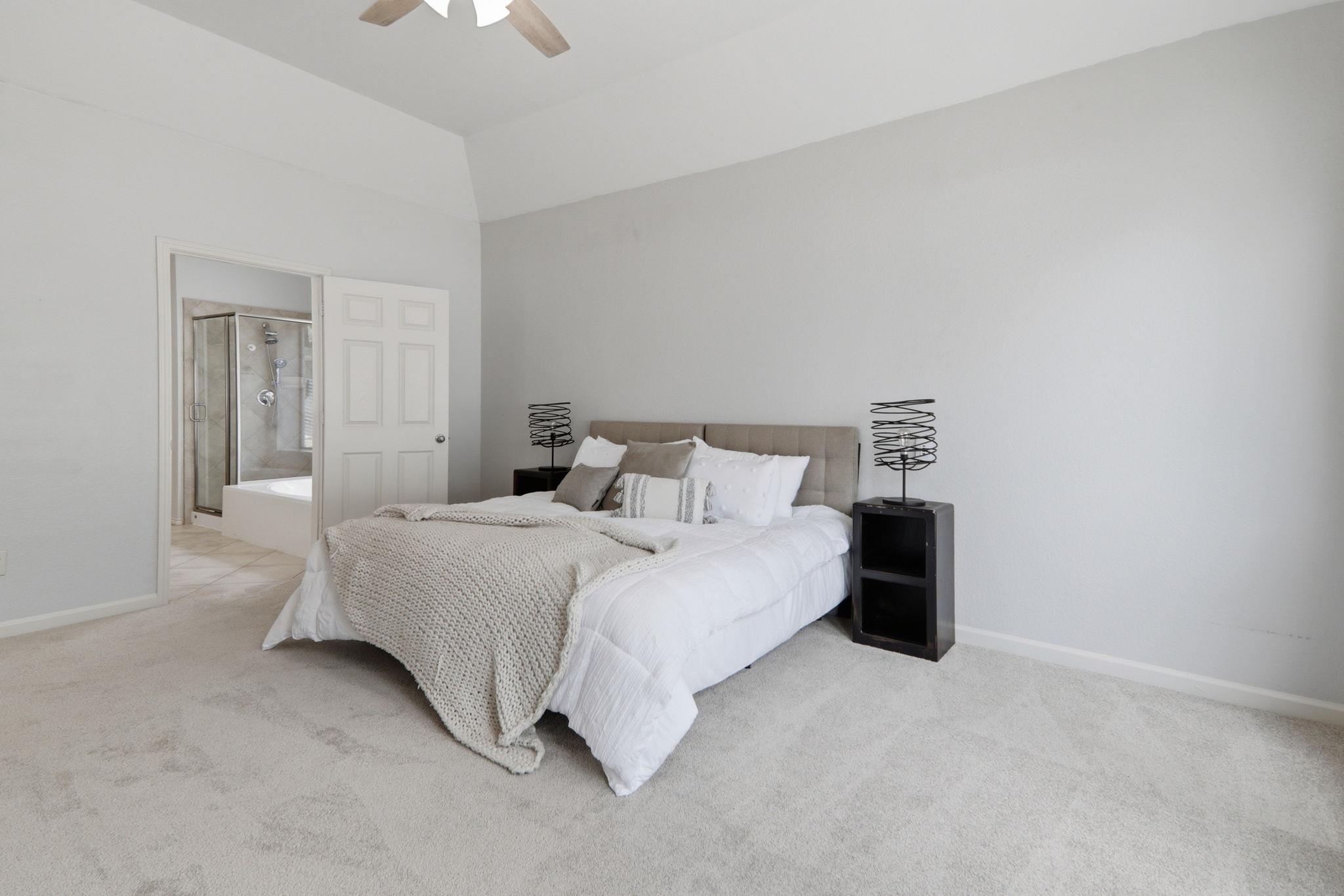 500 Red Hawk Dr, Leander, TX 78641