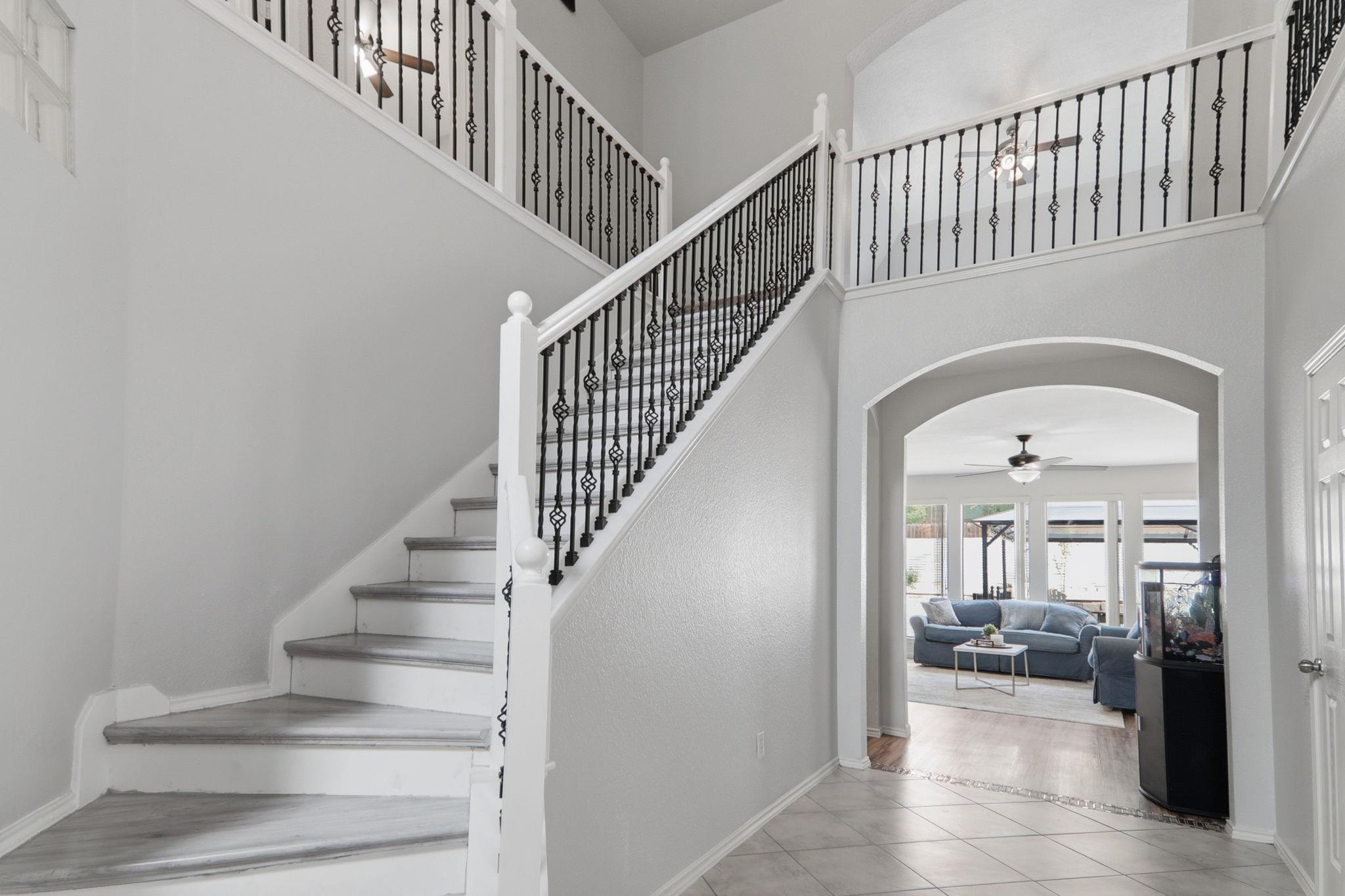 500 Red Hawk Dr, Leander, TX 78641