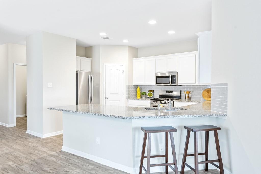 2072 Port Ellen Dr, Round Rock, TX 78664