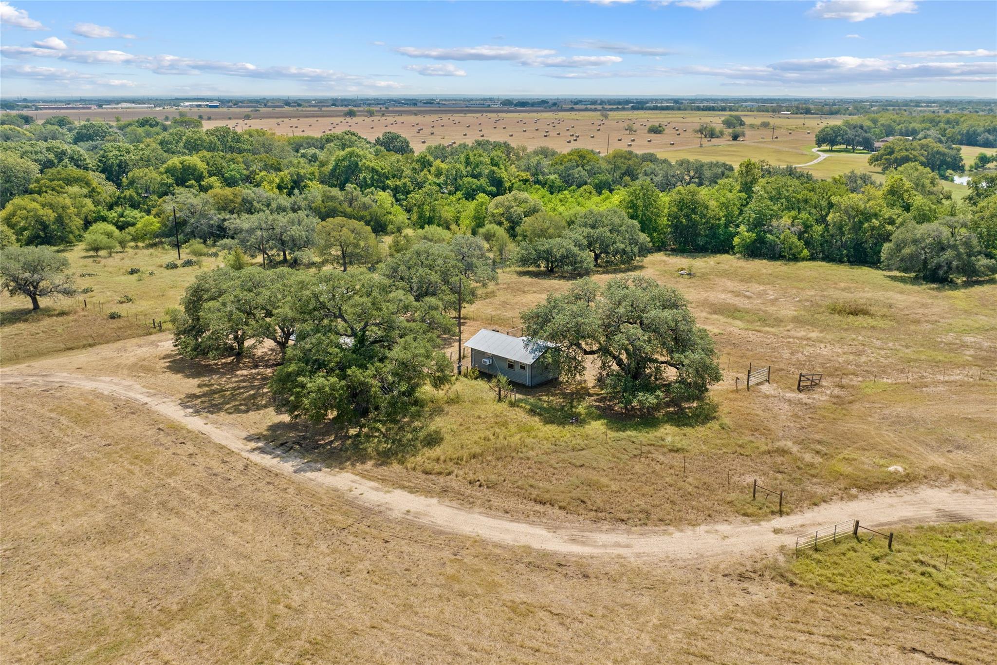 1408 State Park Rd, Lockhart, TX 78644
