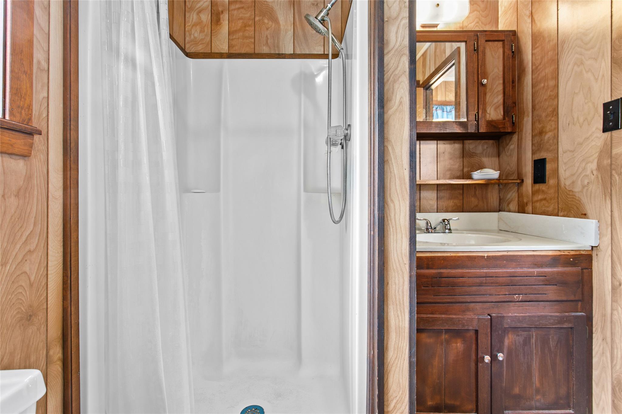 1408 State Park Rd, Lockhart, TX 78644