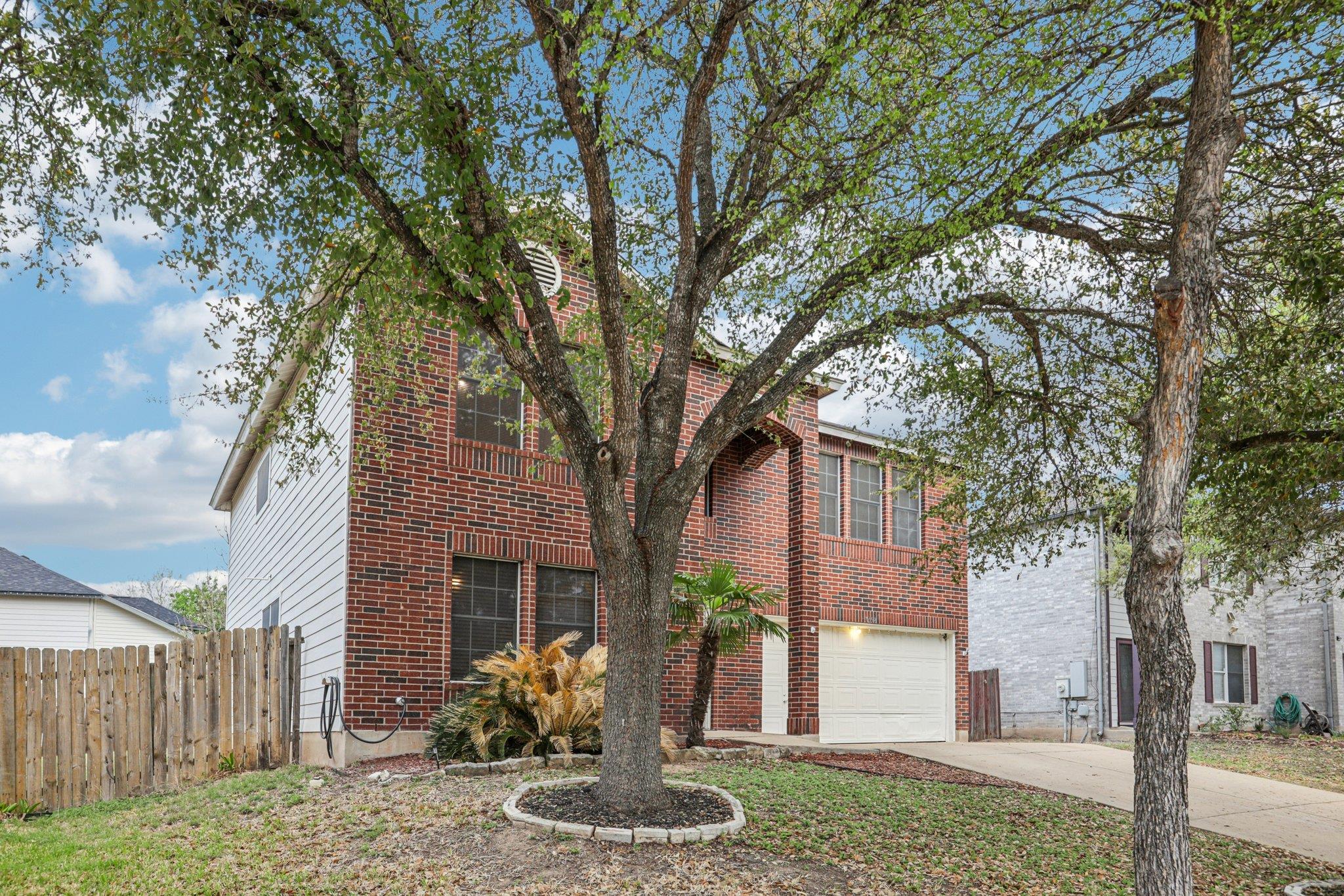 7658 Marble Ridge Dr, Austin, TX 78747