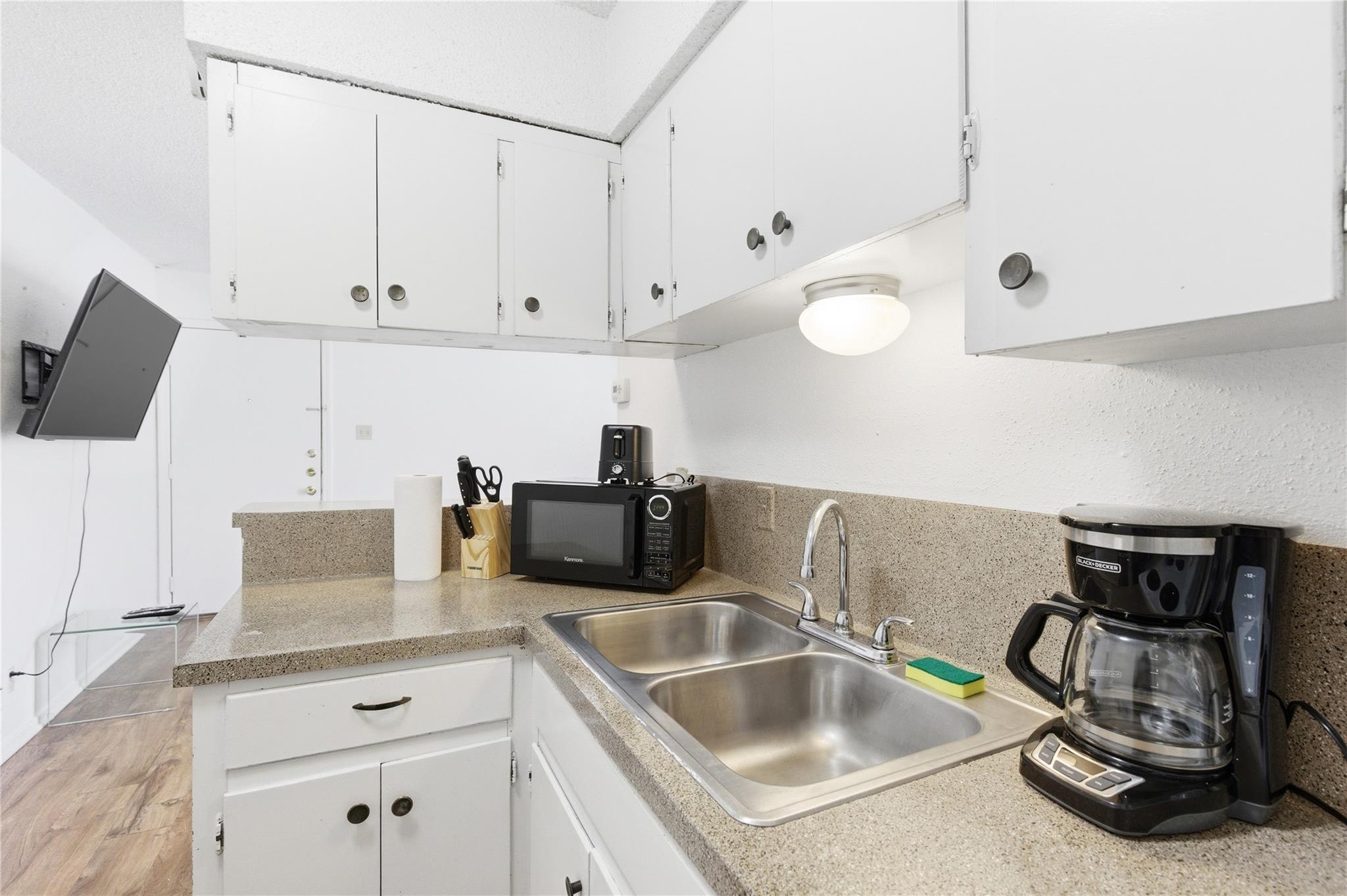 2808 Whitis Ave # C301, Austin, TX 78705