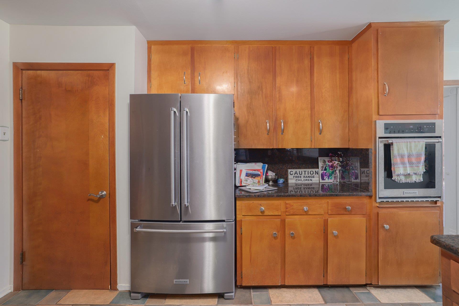 205 Mcconnell Dr, West Lake Hills, TX 78746