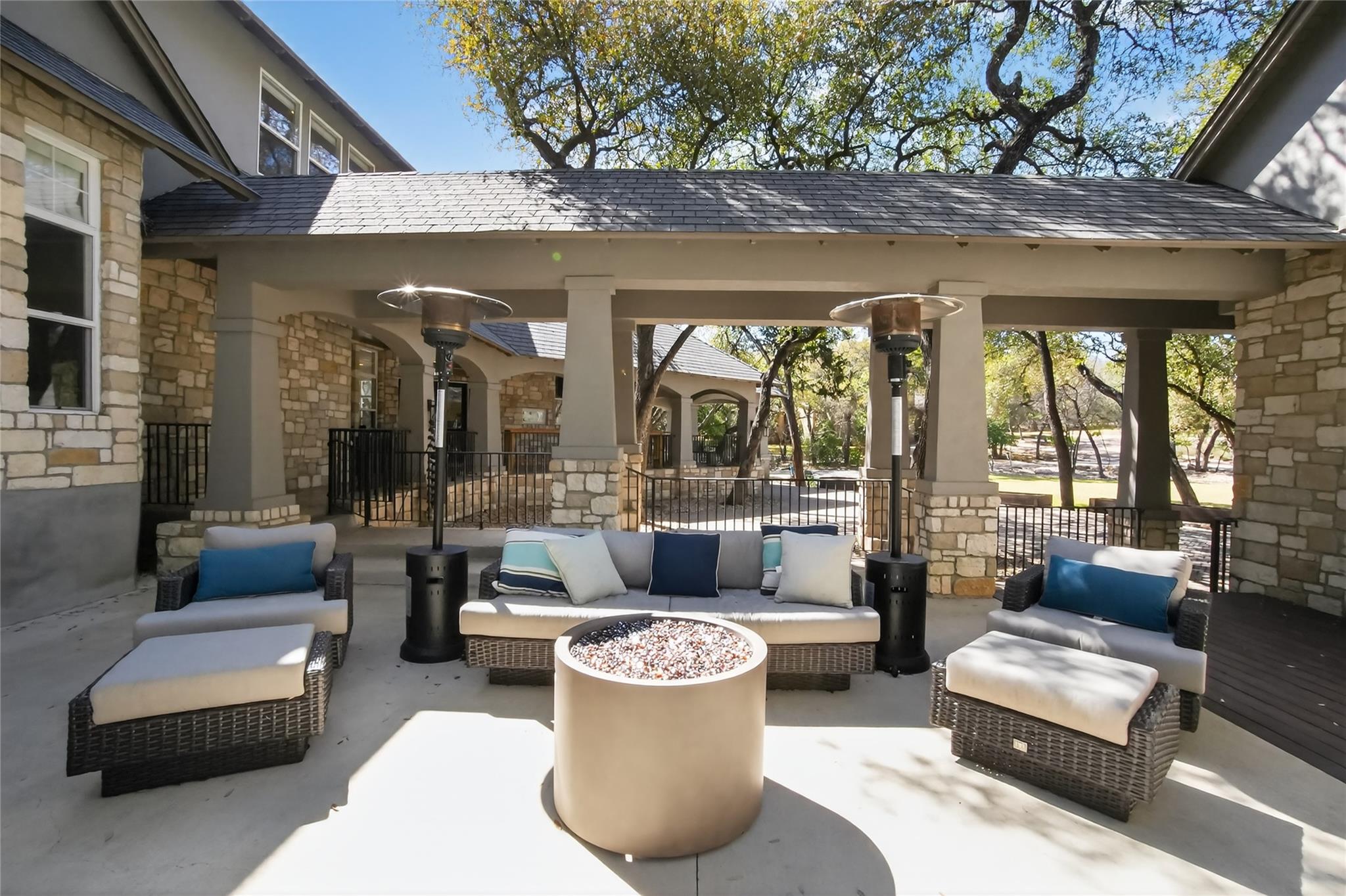 3627 Stoneridge Rd, Austin, TX 78746