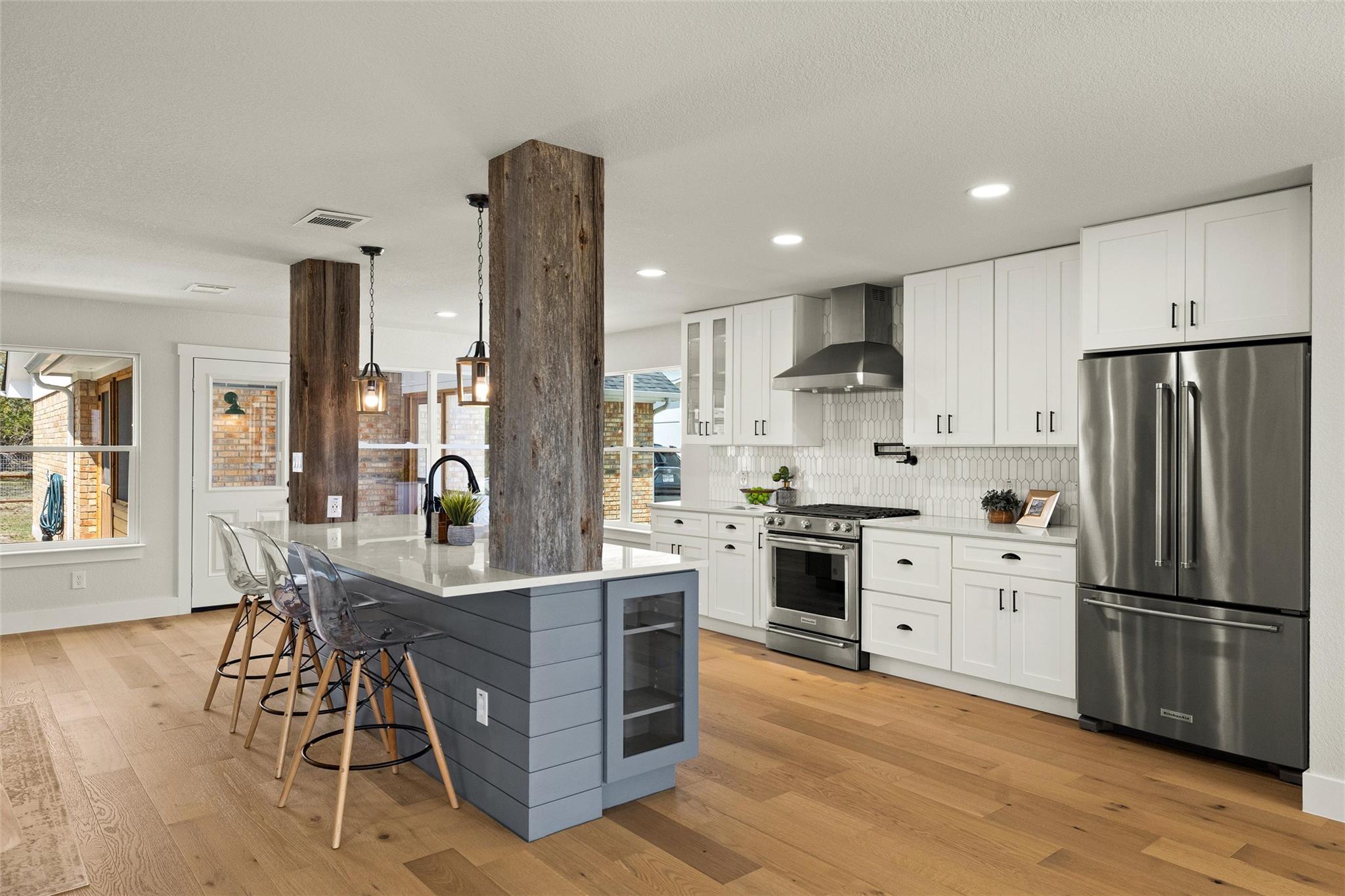 801 Butler Ranch Rd, Dripping Springs, TX 78620