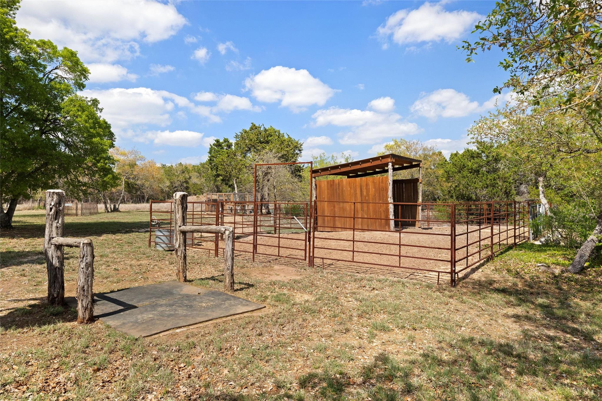 801 Butler Ranch Rd, Dripping Springs, TX 78620