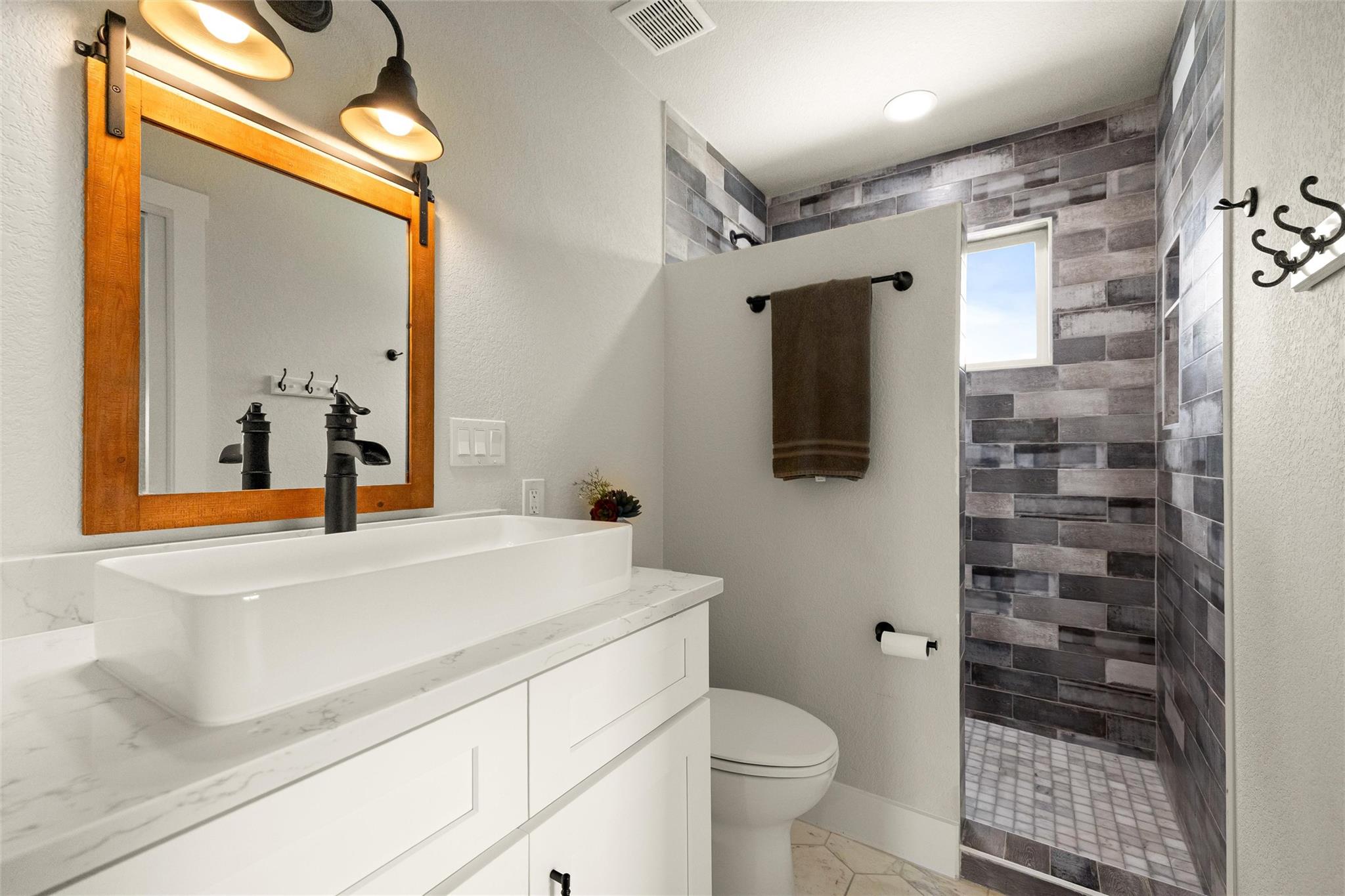 801 Butler Ranch Rd, Dripping Springs, TX 78620