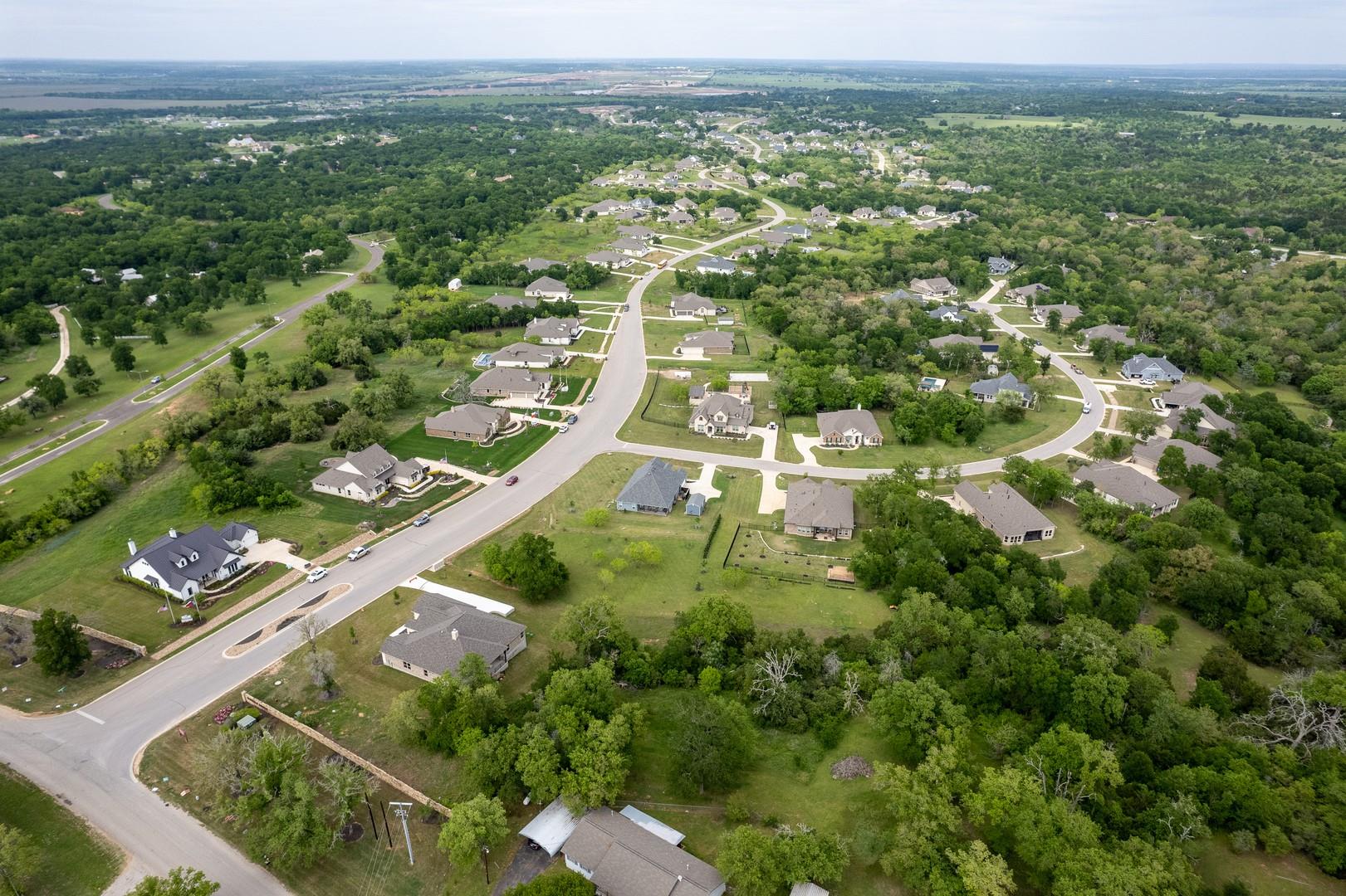 126 Albatross Cv, Cedar Creek, TX 78612