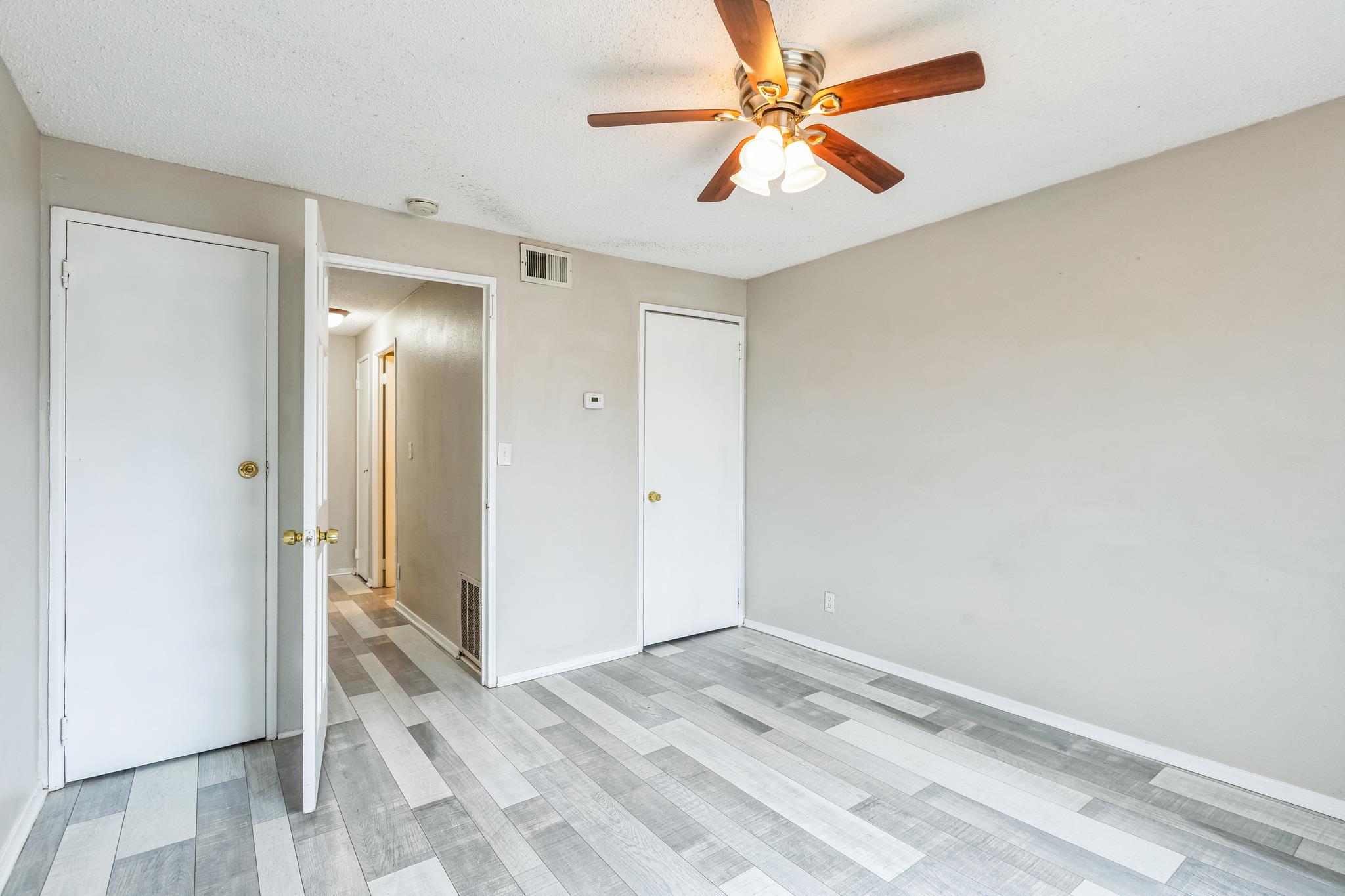 20600 Bonanza St # 4, Lago Vista, TX 78645