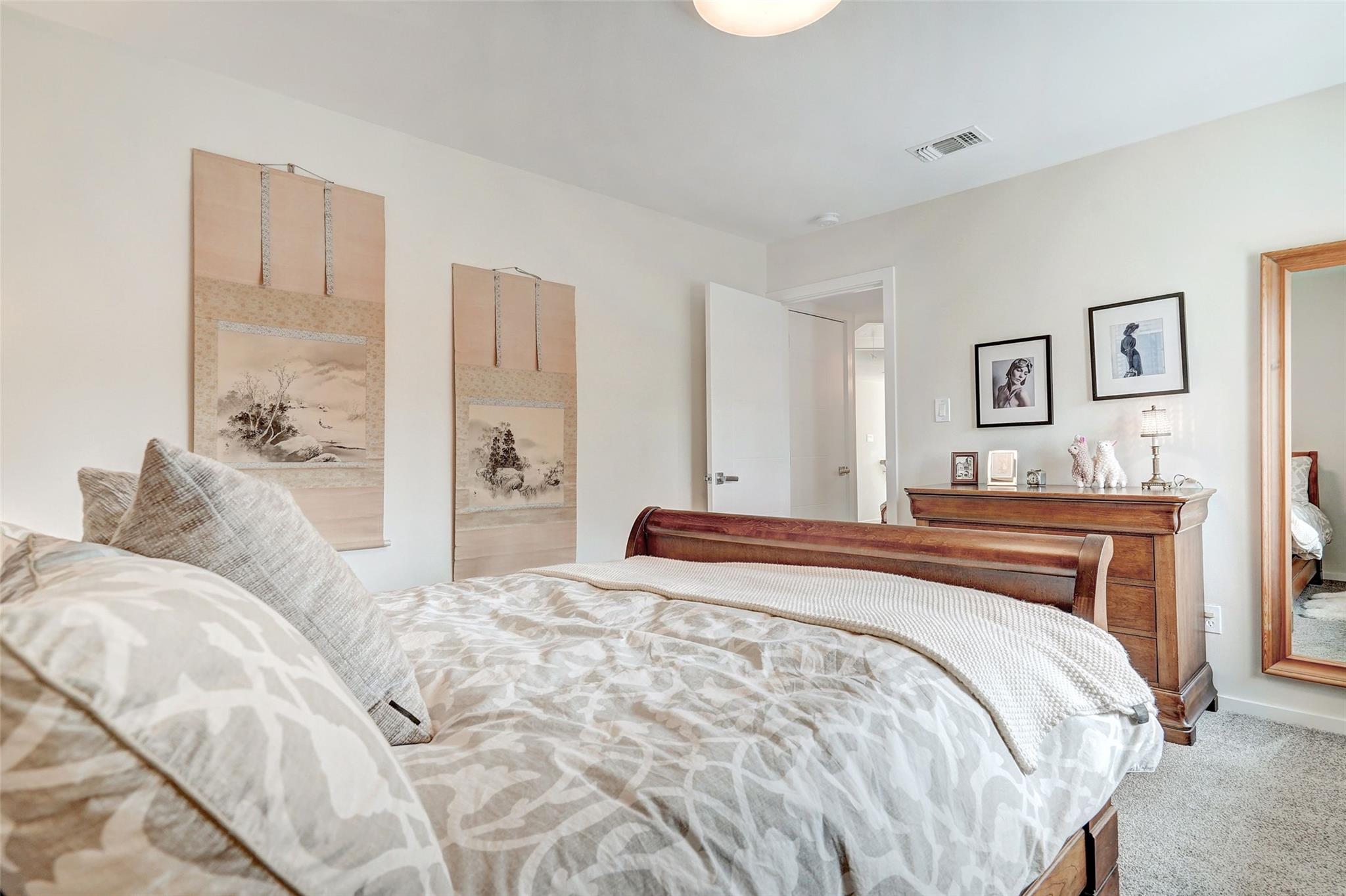 6 Sugar Creek Dr, West Lake Hills, TX 78746