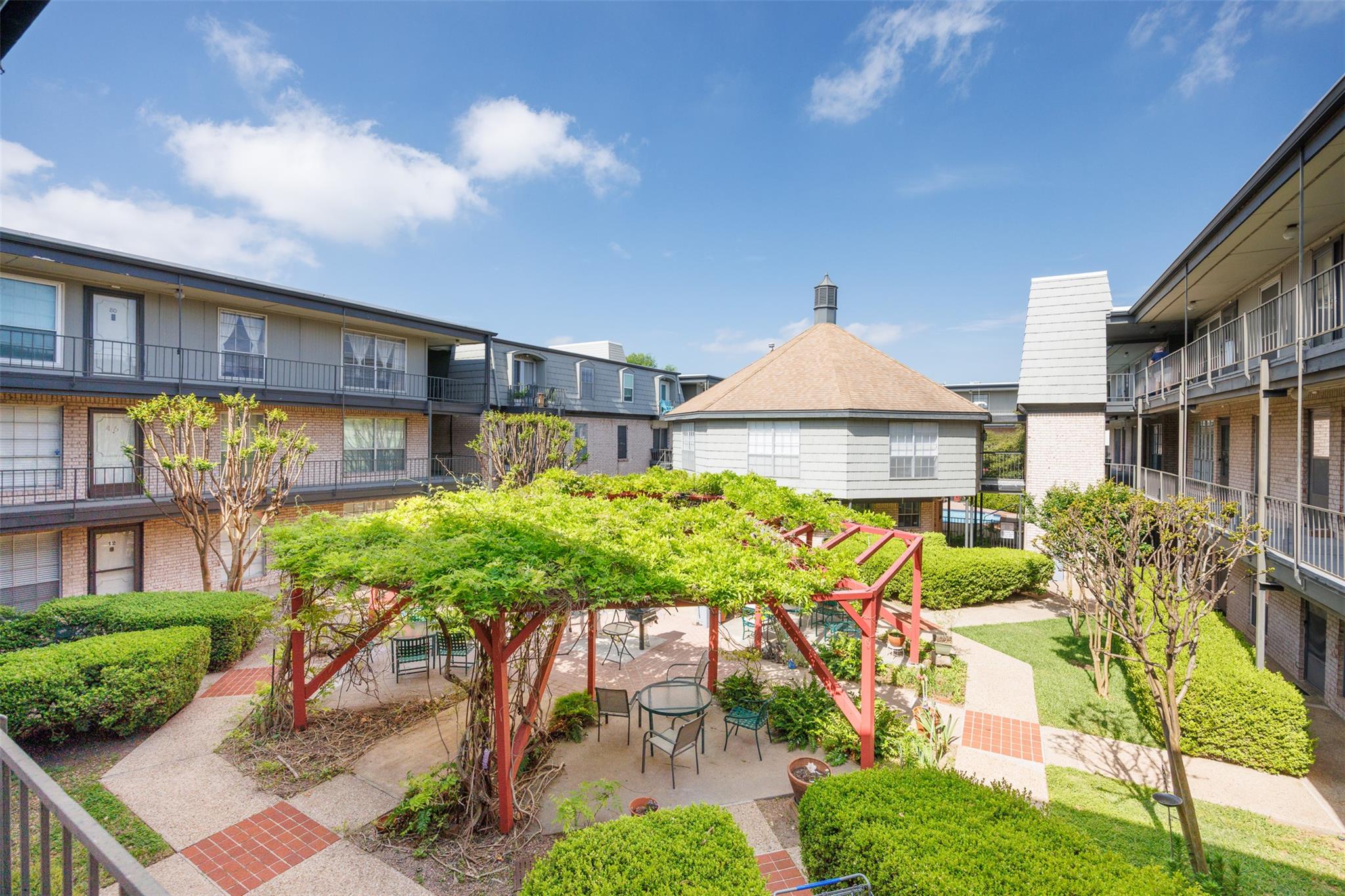 2425 Ashdale Dr # 47, Austin, TX 78757