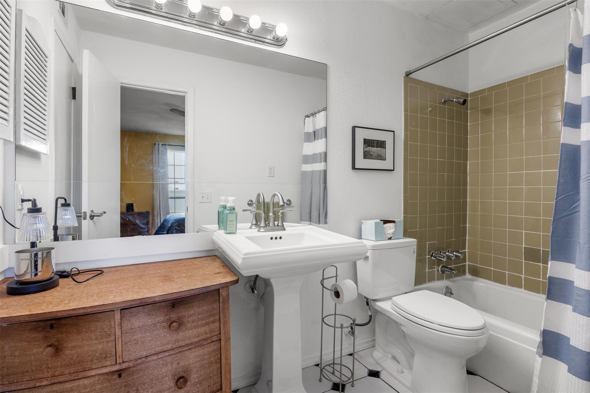 2425 Ashdale Dr # 47, Austin, TX 78757