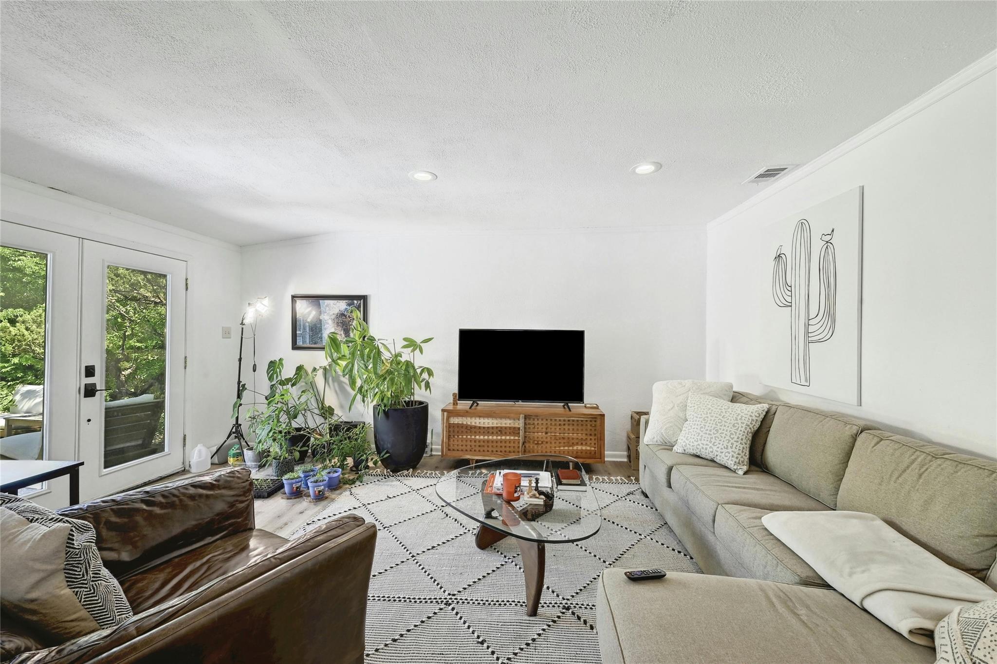 1906 Morrow St, Austin, TX 78757