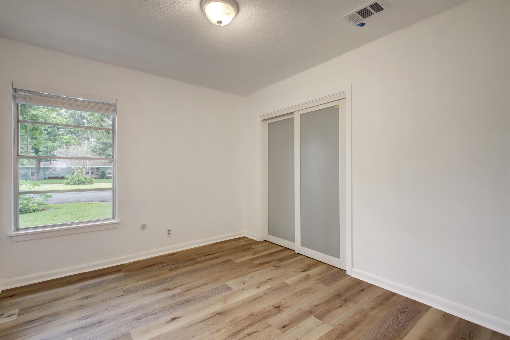 1906 Morrow St, Austin, TX 78757