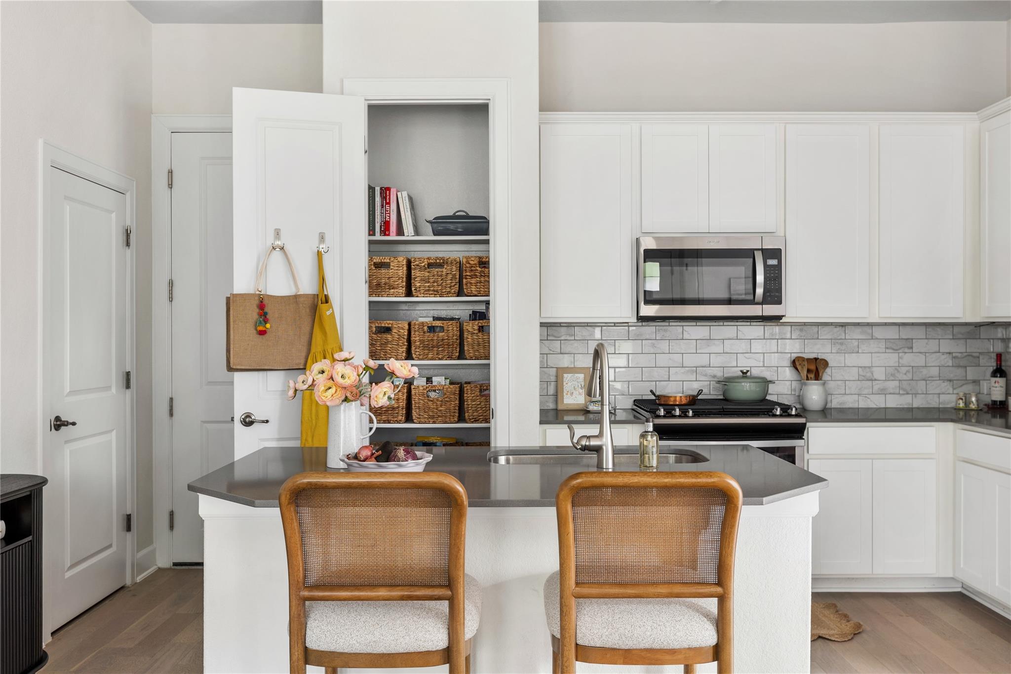 2906 Zach Scott St, Austin, TX 78723