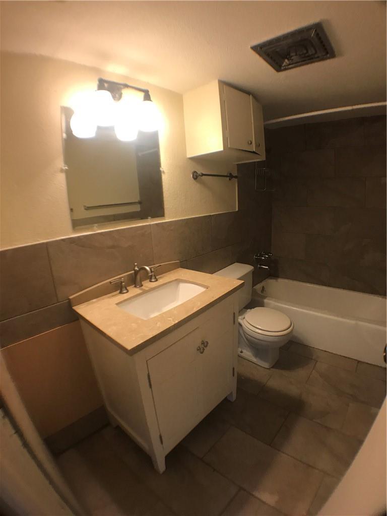 706 W 34th St # 101, Austin, TX 78705