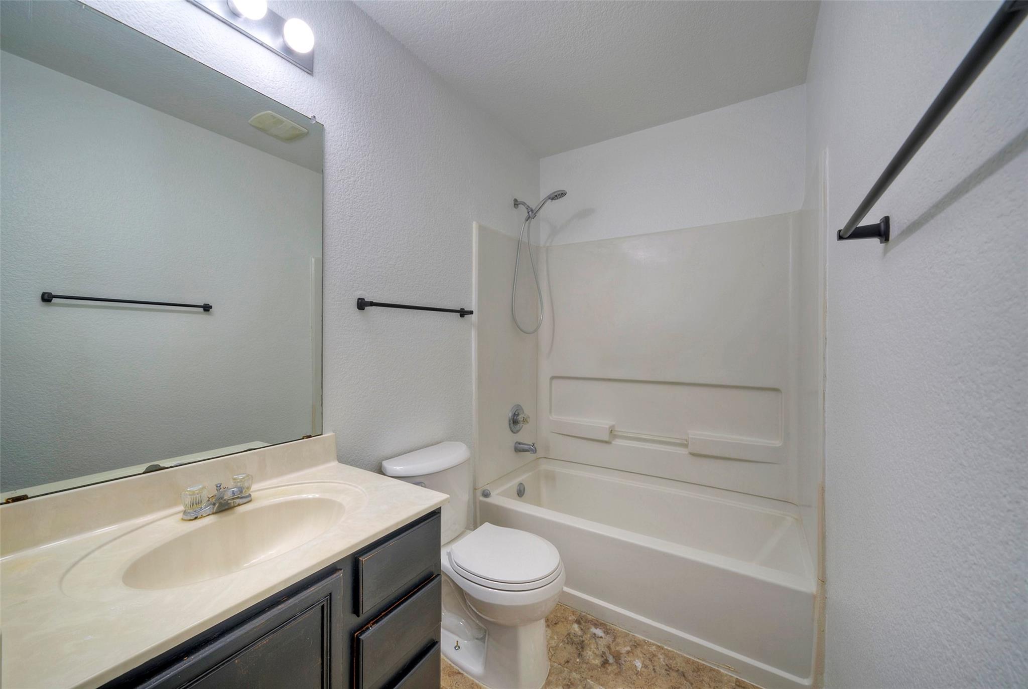 140 Plum Path, Kyle, TX 78640