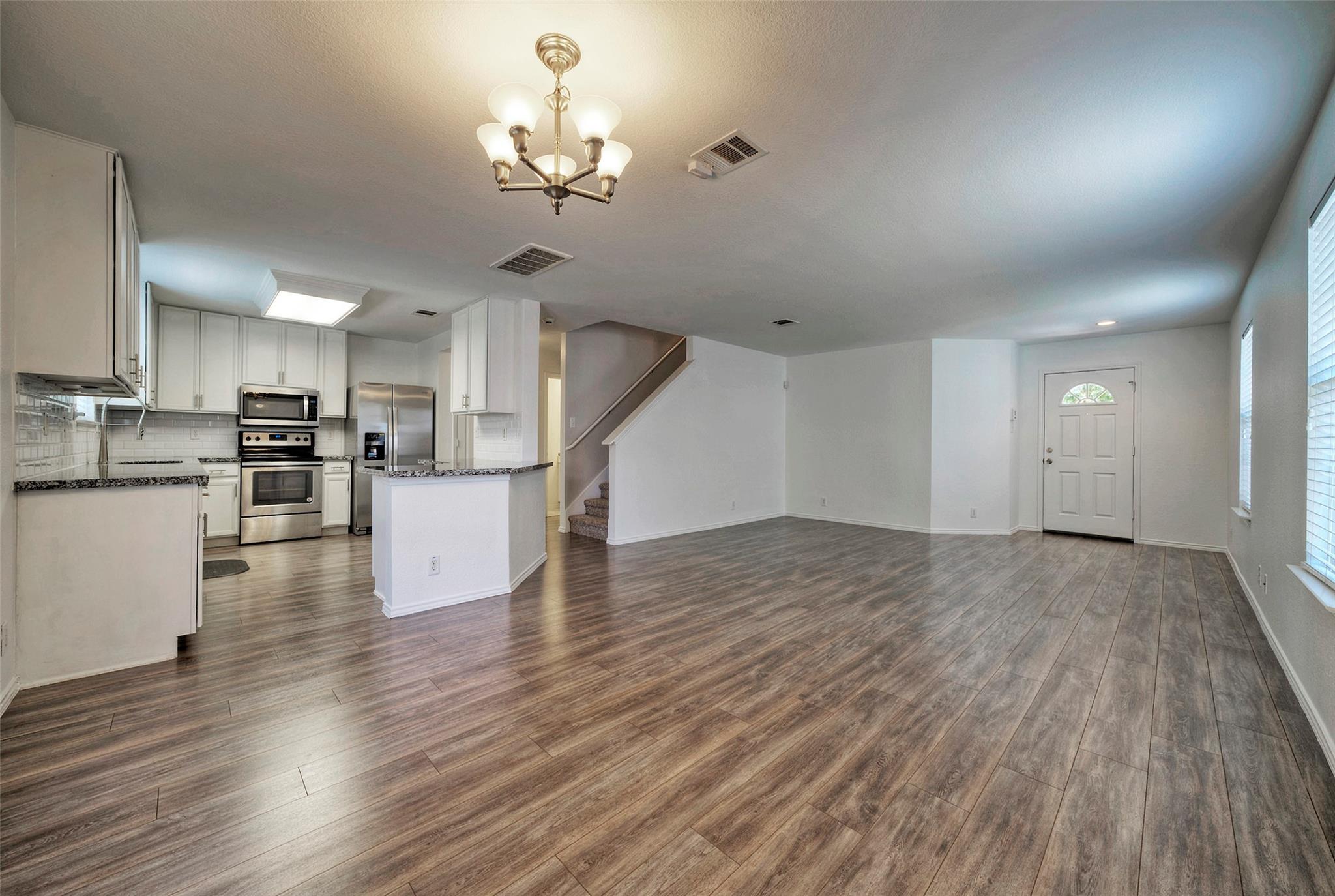 140 Plum Path, Kyle, TX 78640