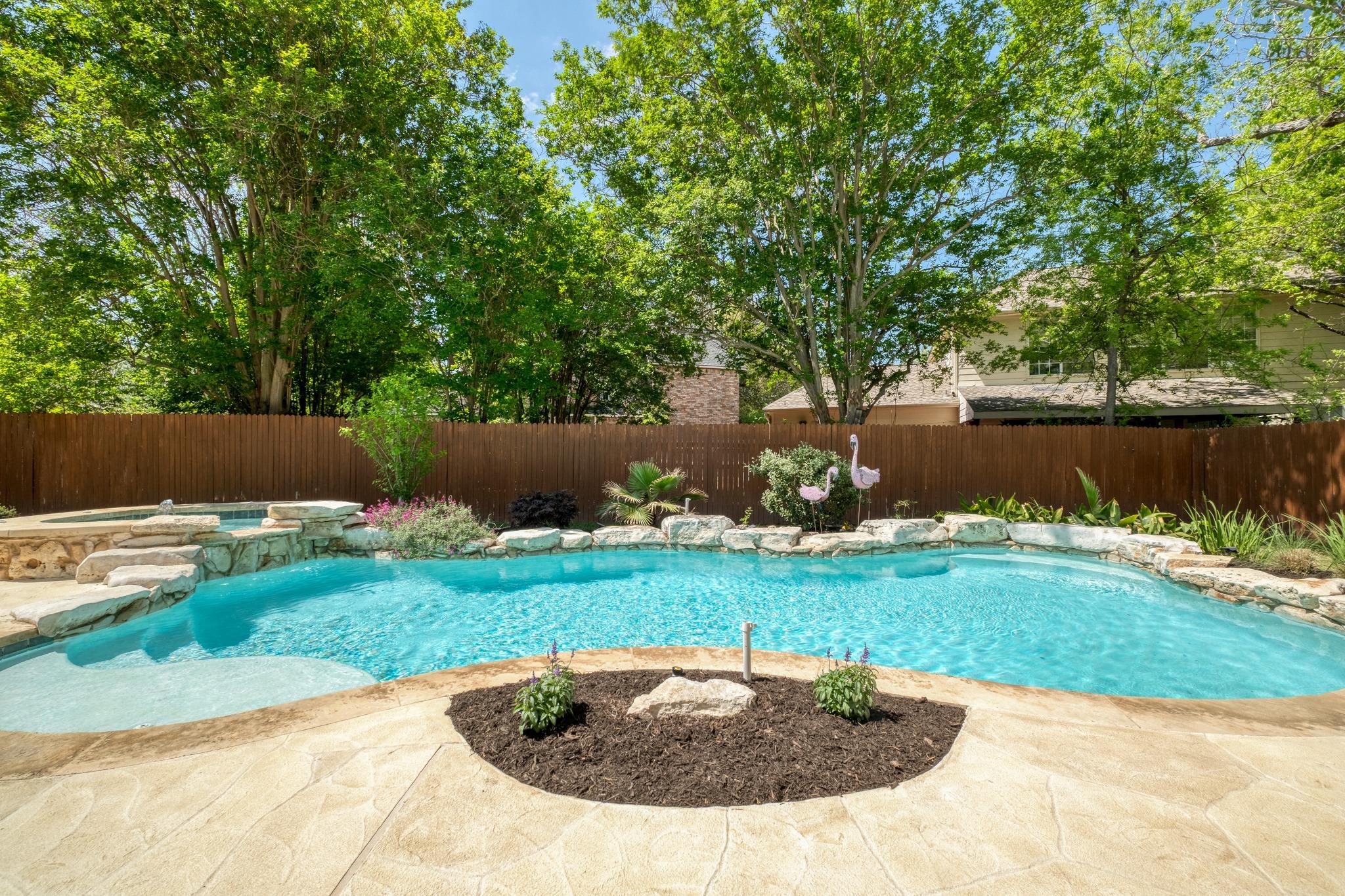 1202 Oakwood Blvd, Round Rock, TX 78681