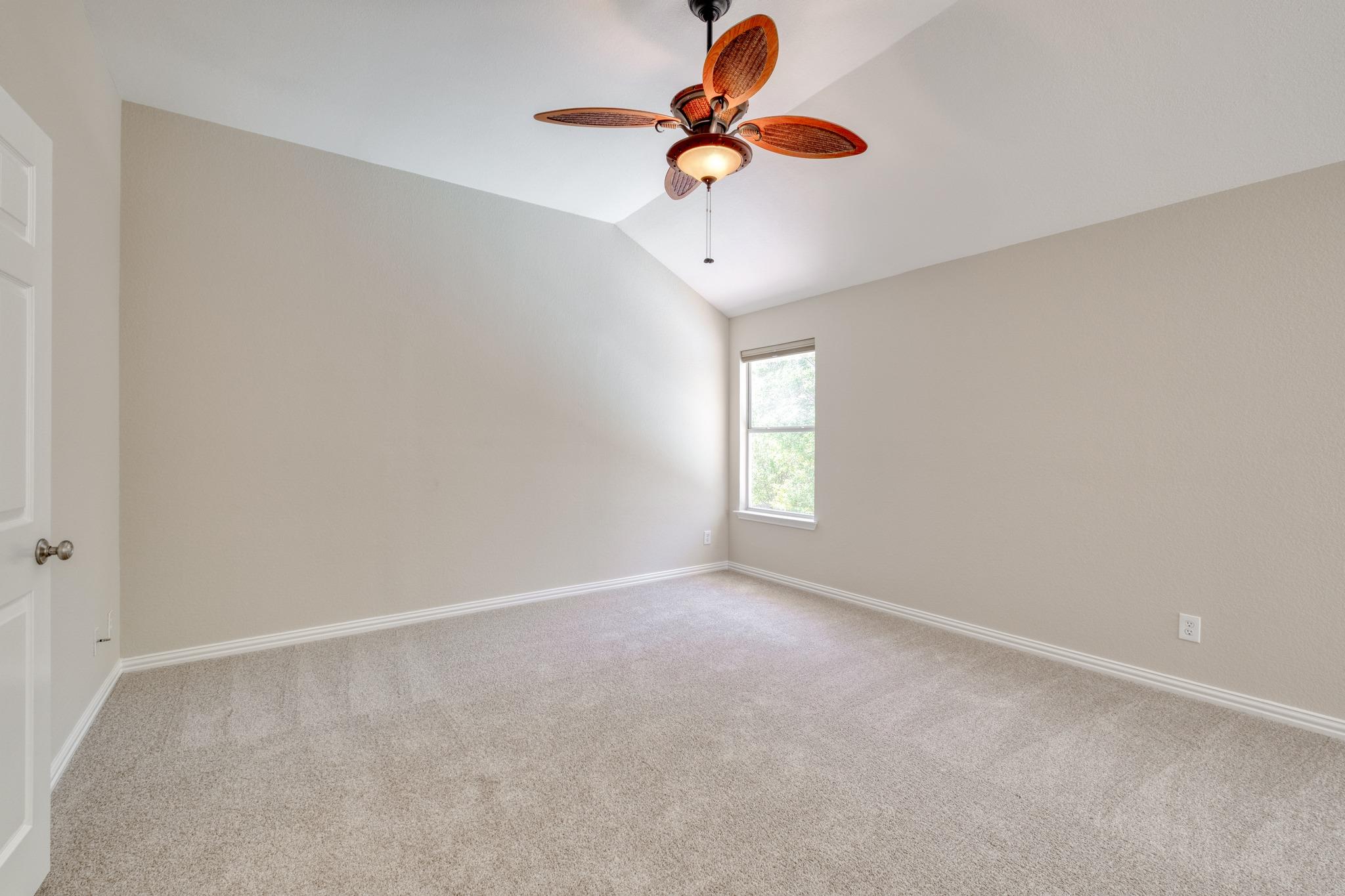 1202 Oakwood Blvd, Round Rock, TX 78681