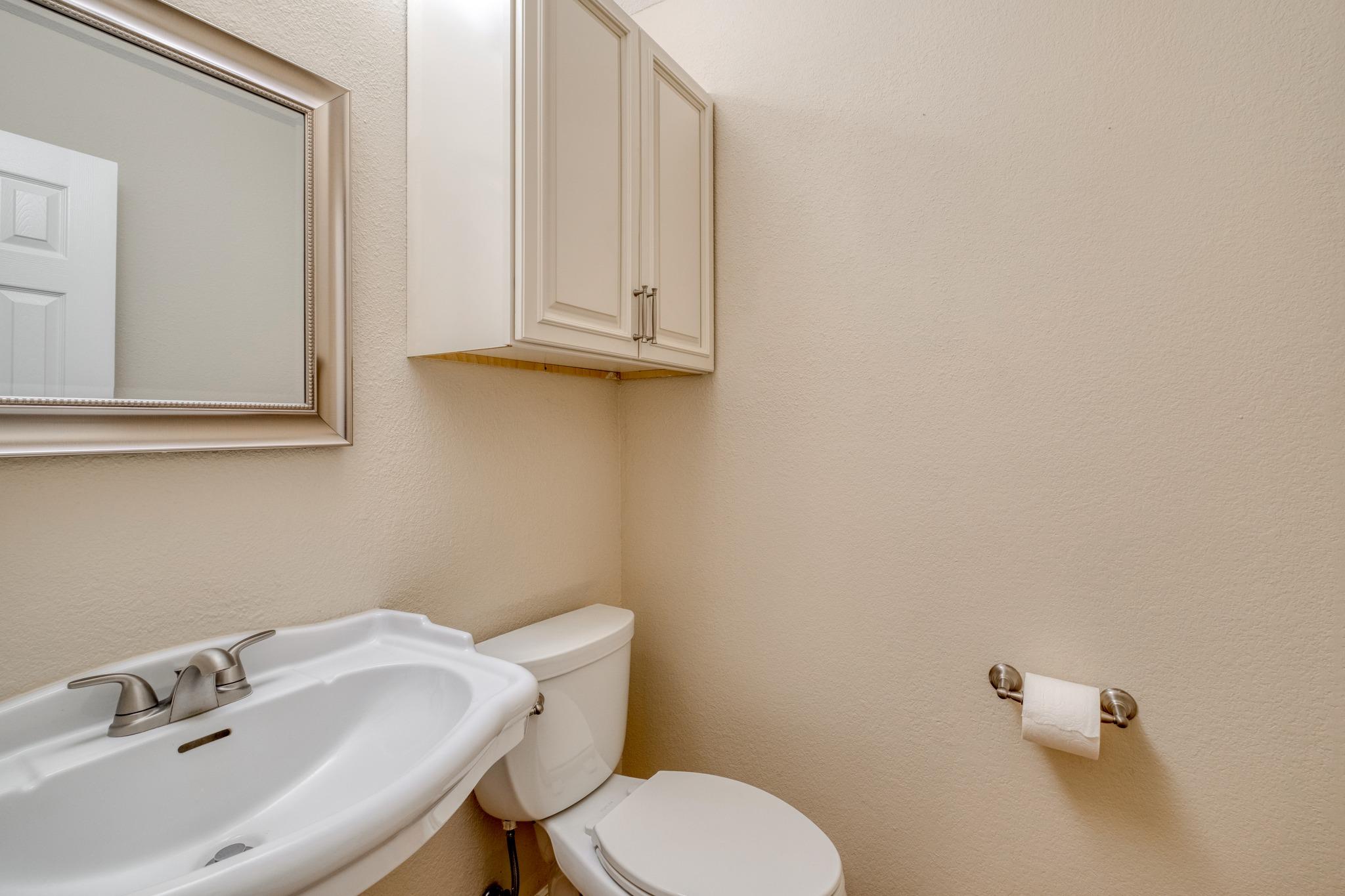 1202 Oakwood Blvd, Round Rock, TX 78681