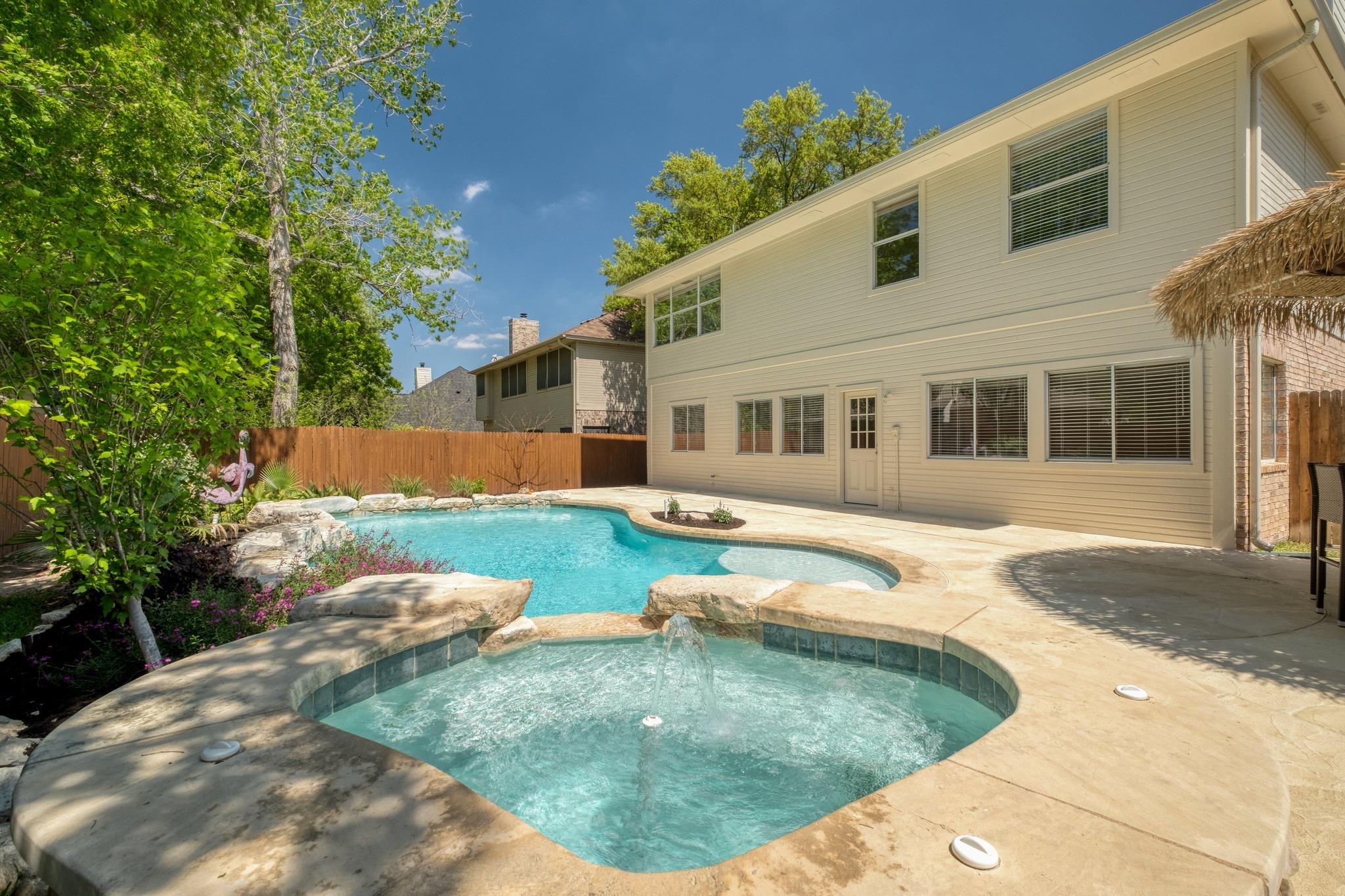 1202 Oakwood Blvd, Round Rock, TX 78681