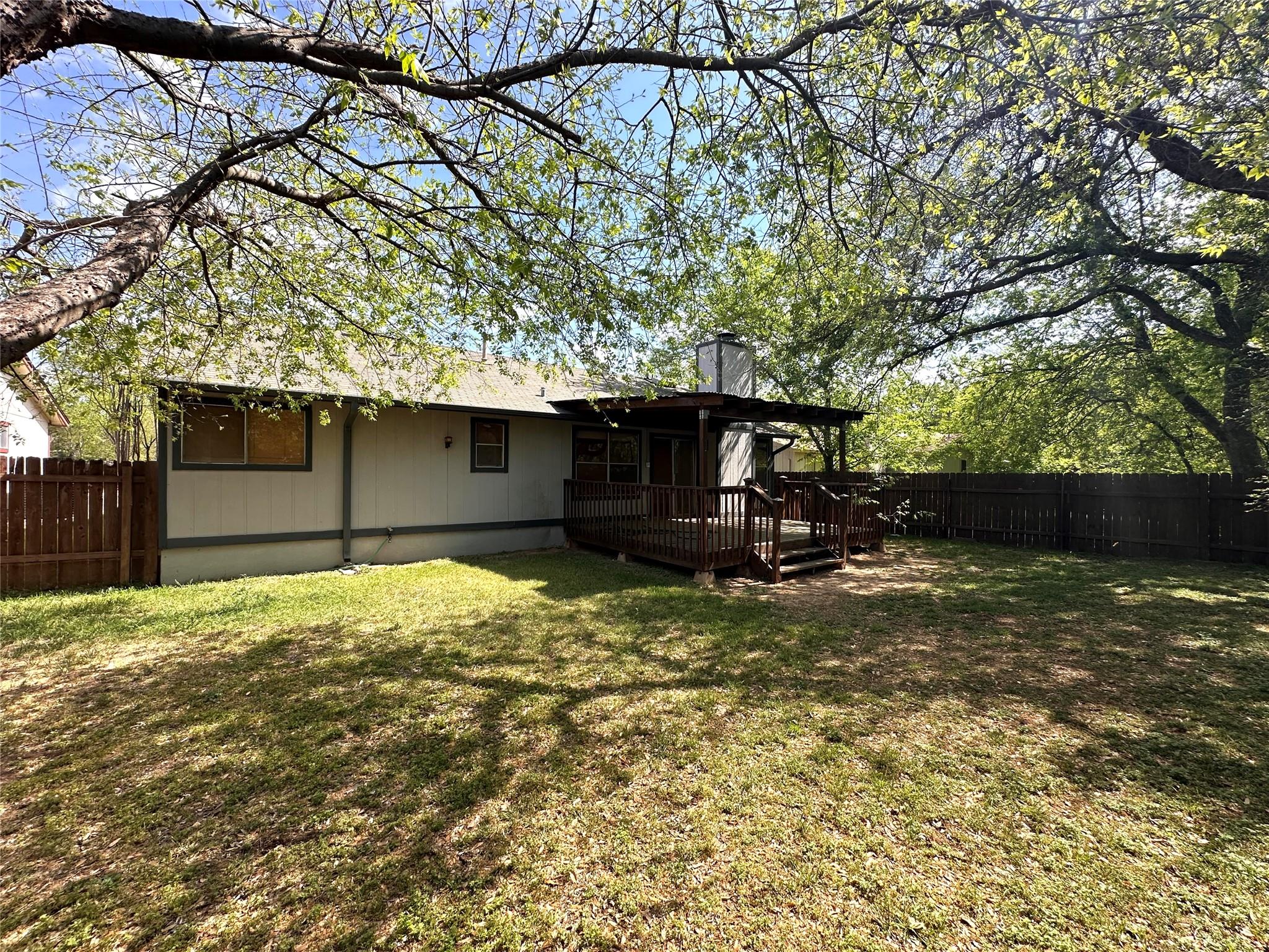 2711 Wilcrest Dr, Austin, TX 78748