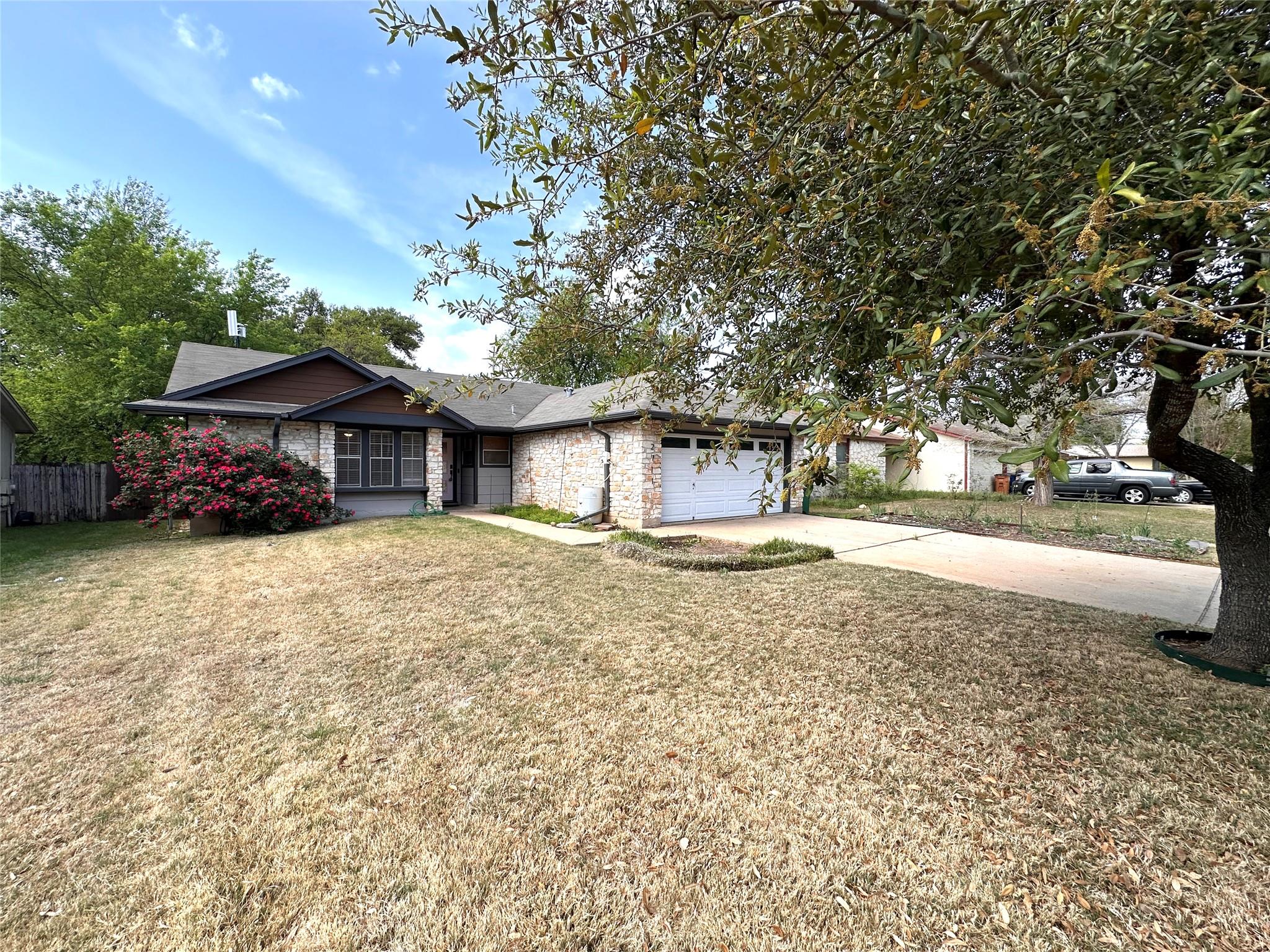 2711 Wilcrest Dr, Austin, TX 78748